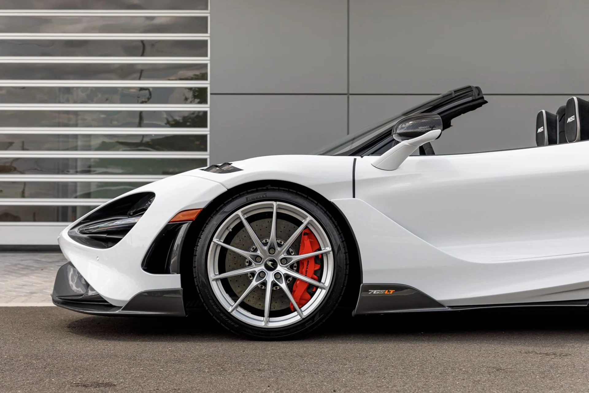 mph014_3606263302_Used_2022_Mc_Laren_765_LT_Spider_0534e5e706
