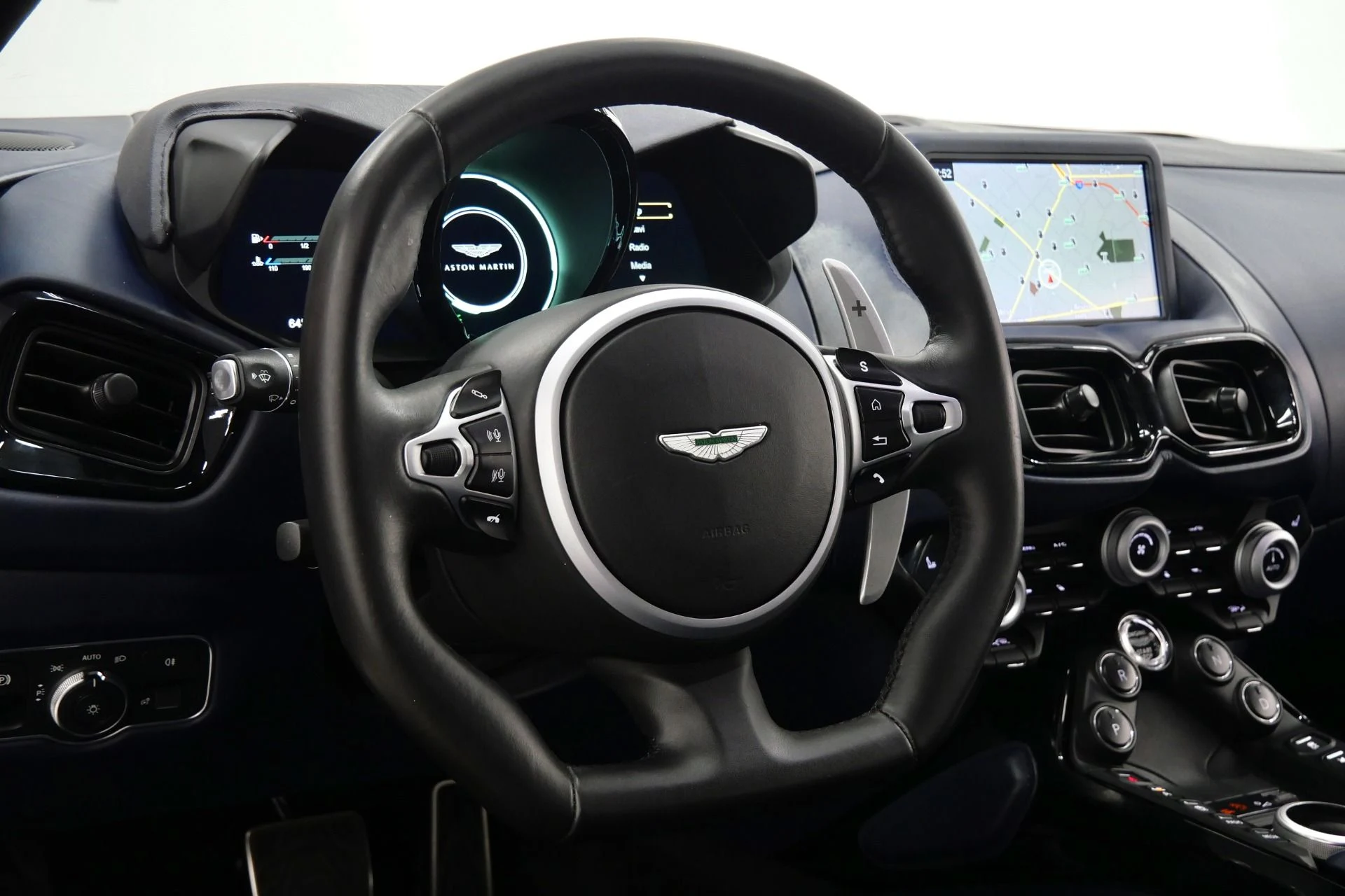 mph014_3606266079_Used_2020_Aston_Martin_Vantage_Twin_Turbo_V8_Comfort_Collection_Beautiful_Inside_and_Out_1769203114_ed18c4dd9d