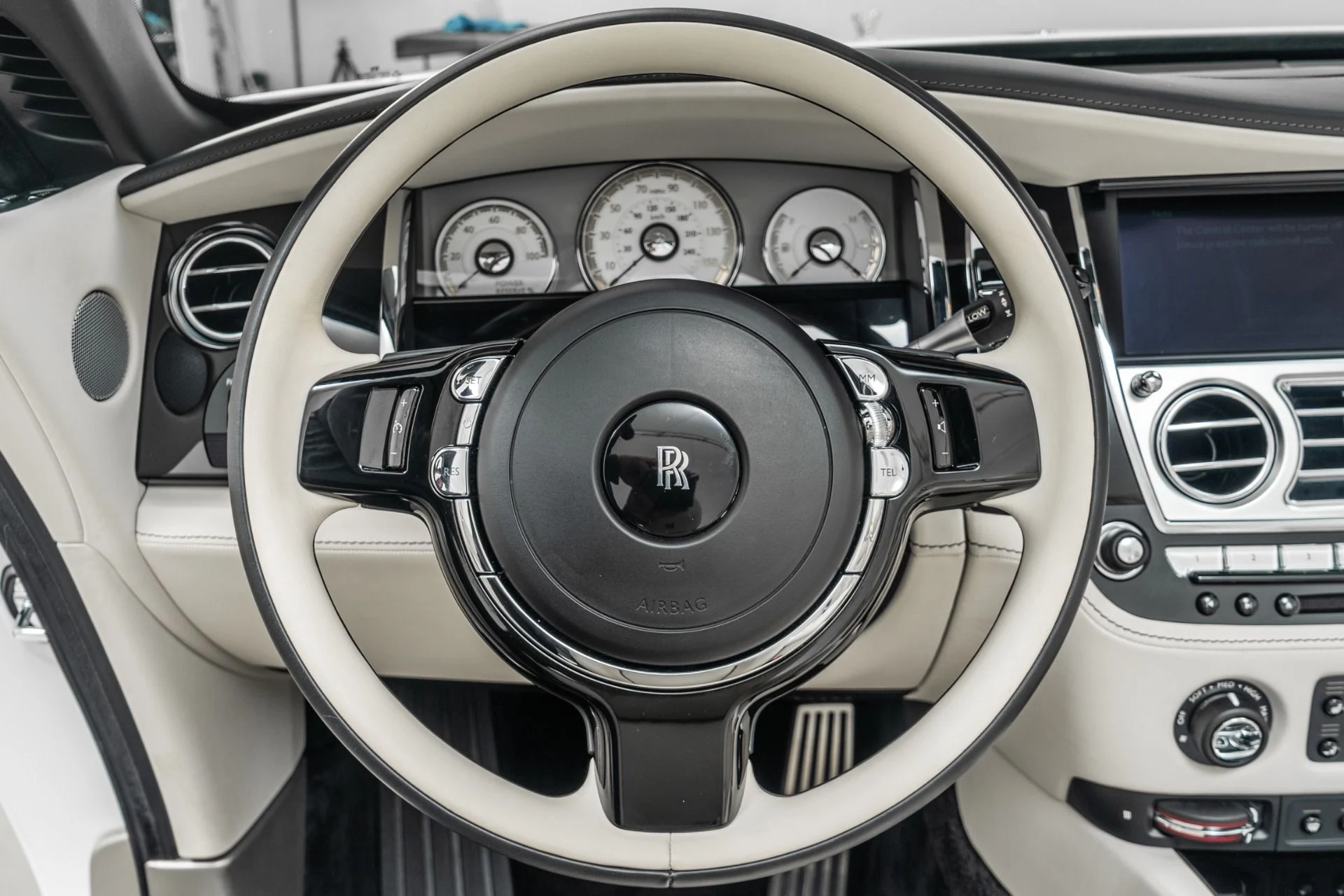 mph014_3608106050_Used_2020_Rolls_Royce_Dawn_Fully_Polished_Wheels_Heated_and_Ventilated_Seats_1764007062_e5bc1454e8