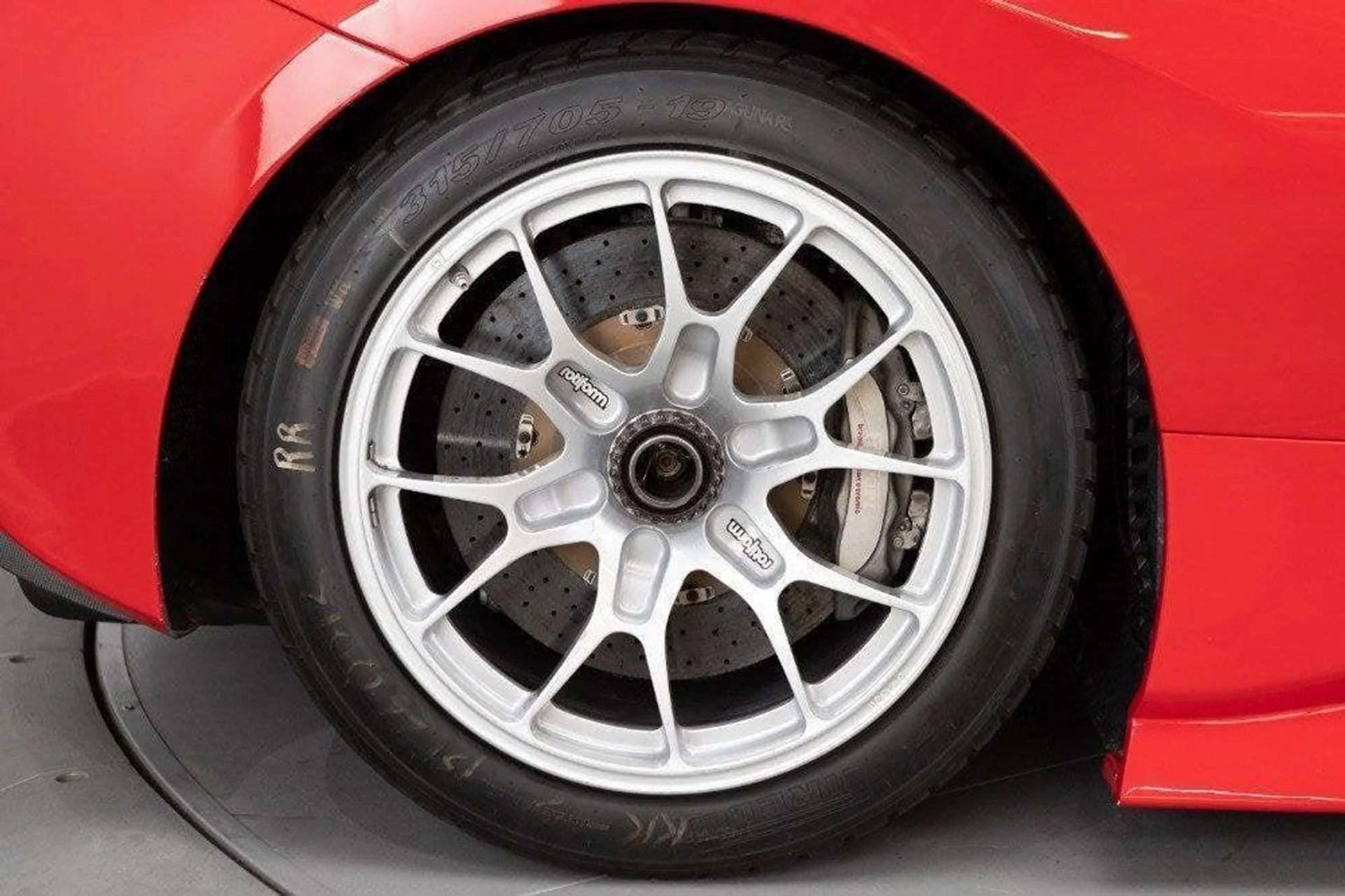 mph014_3616885715_Used_2022_Ferrari_488_Challenge_EVO_1777367748_40c64eb68f