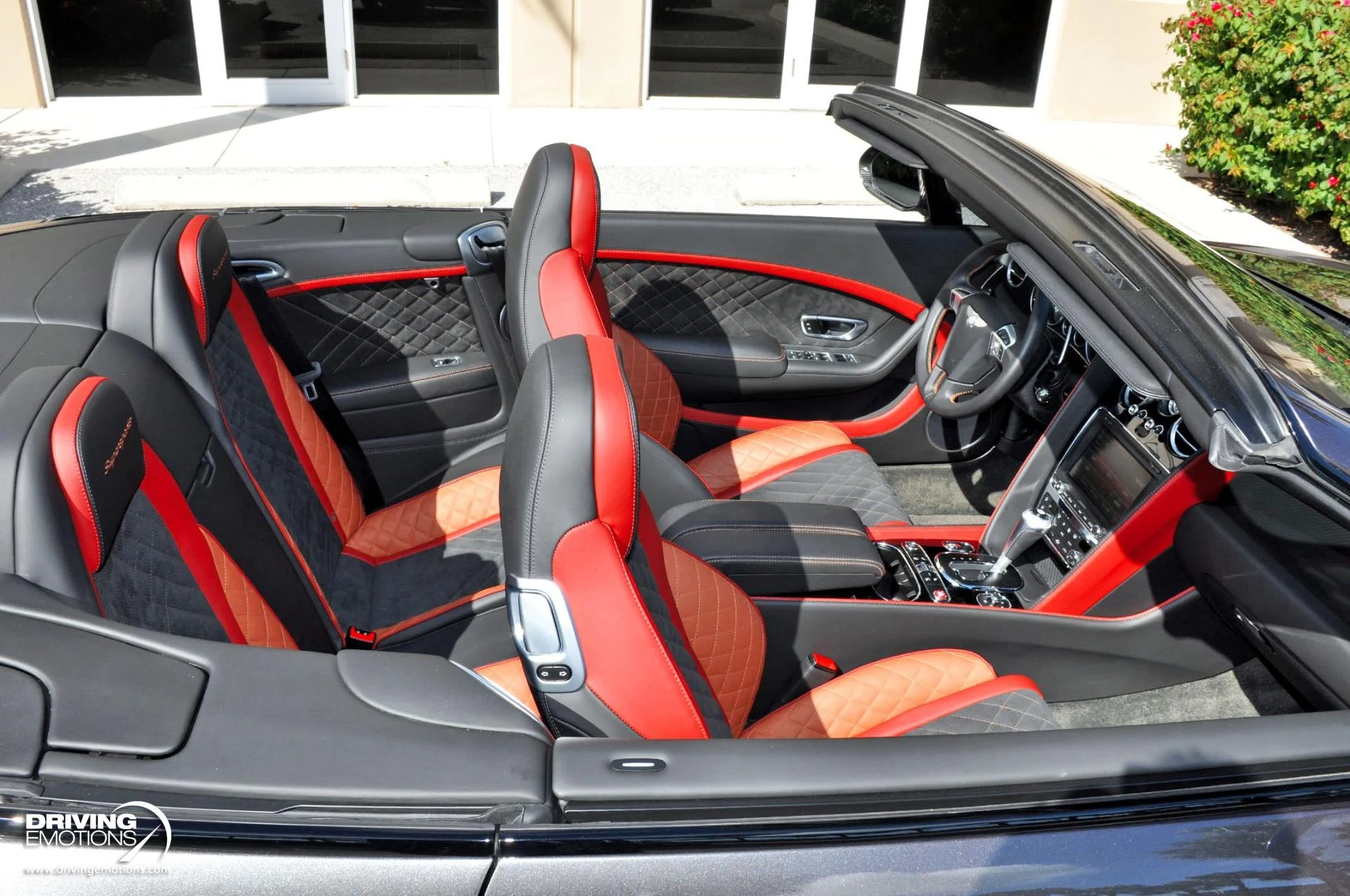 mph014_362372814_891_p15_l_474d7be498