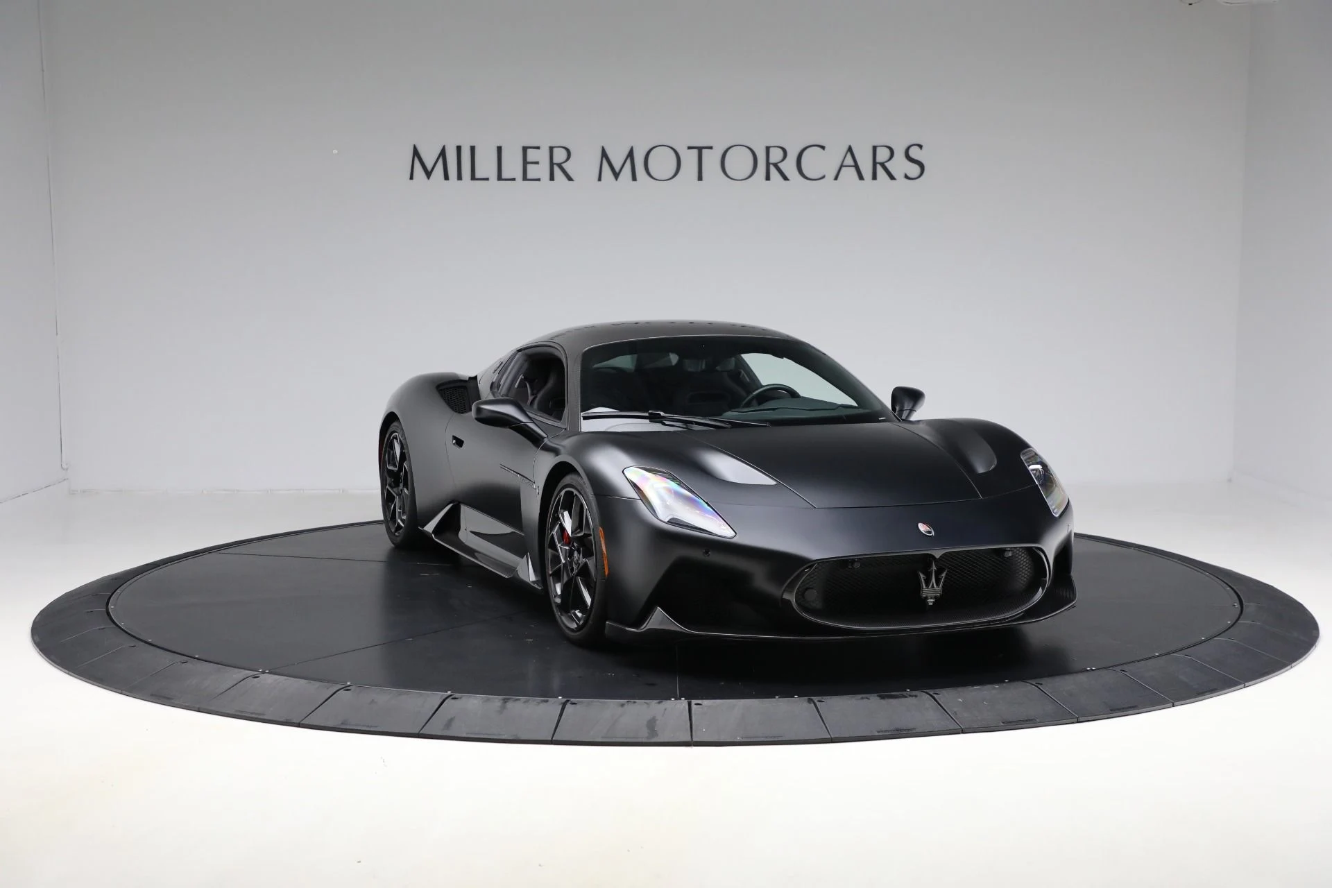 mph014_3625153322_Used_2022_Maserati_MC_20_162bd4e241