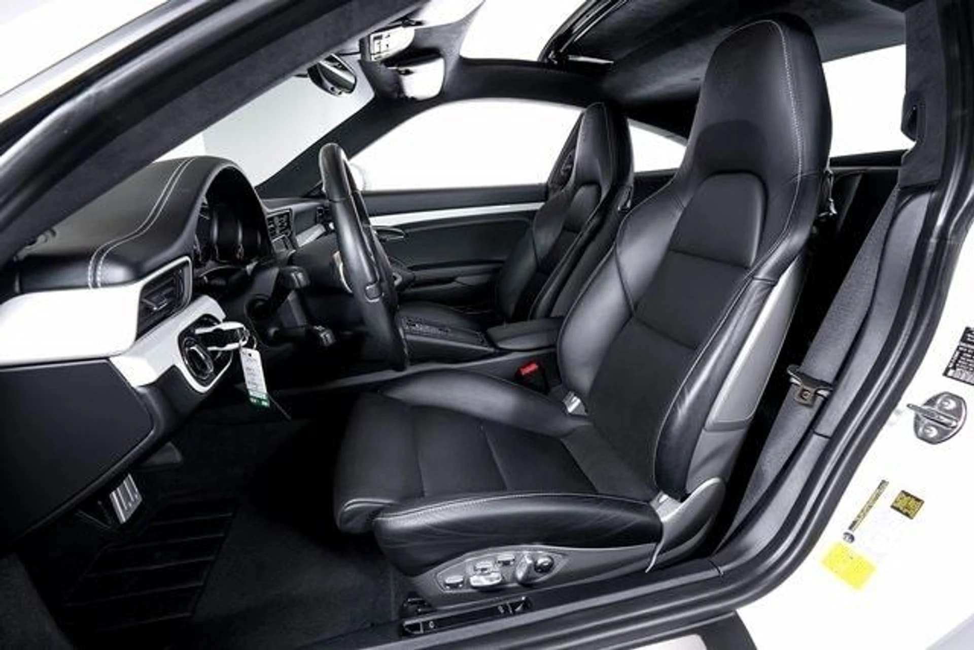 mph014_3631684454_4fd4cb45122fc73d79b98eeb5e47524bx_0e26557d6a