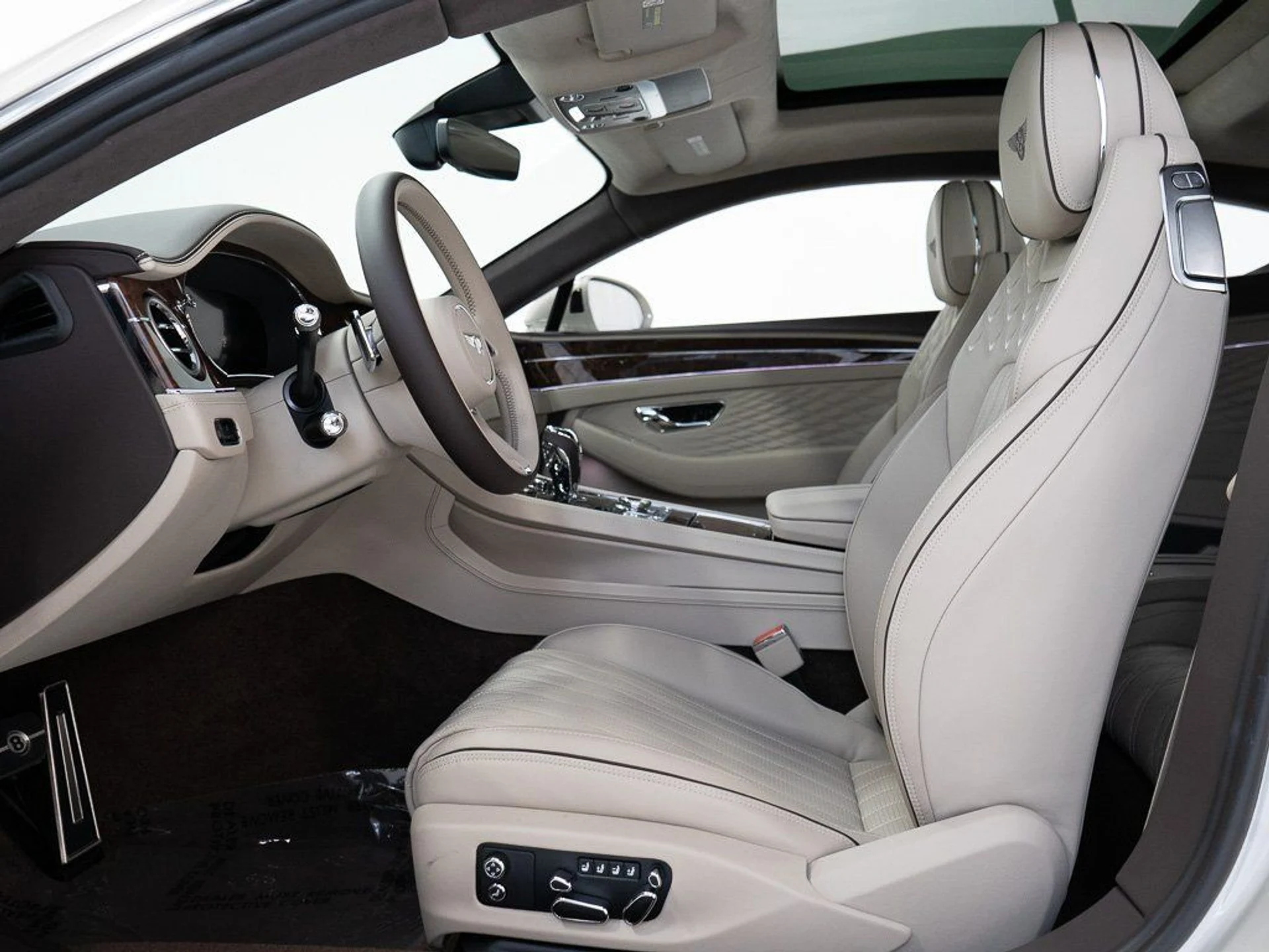 mph014_3634110072_179c91014f788f0962bcb9c0835c440e_5c7fcbc61b