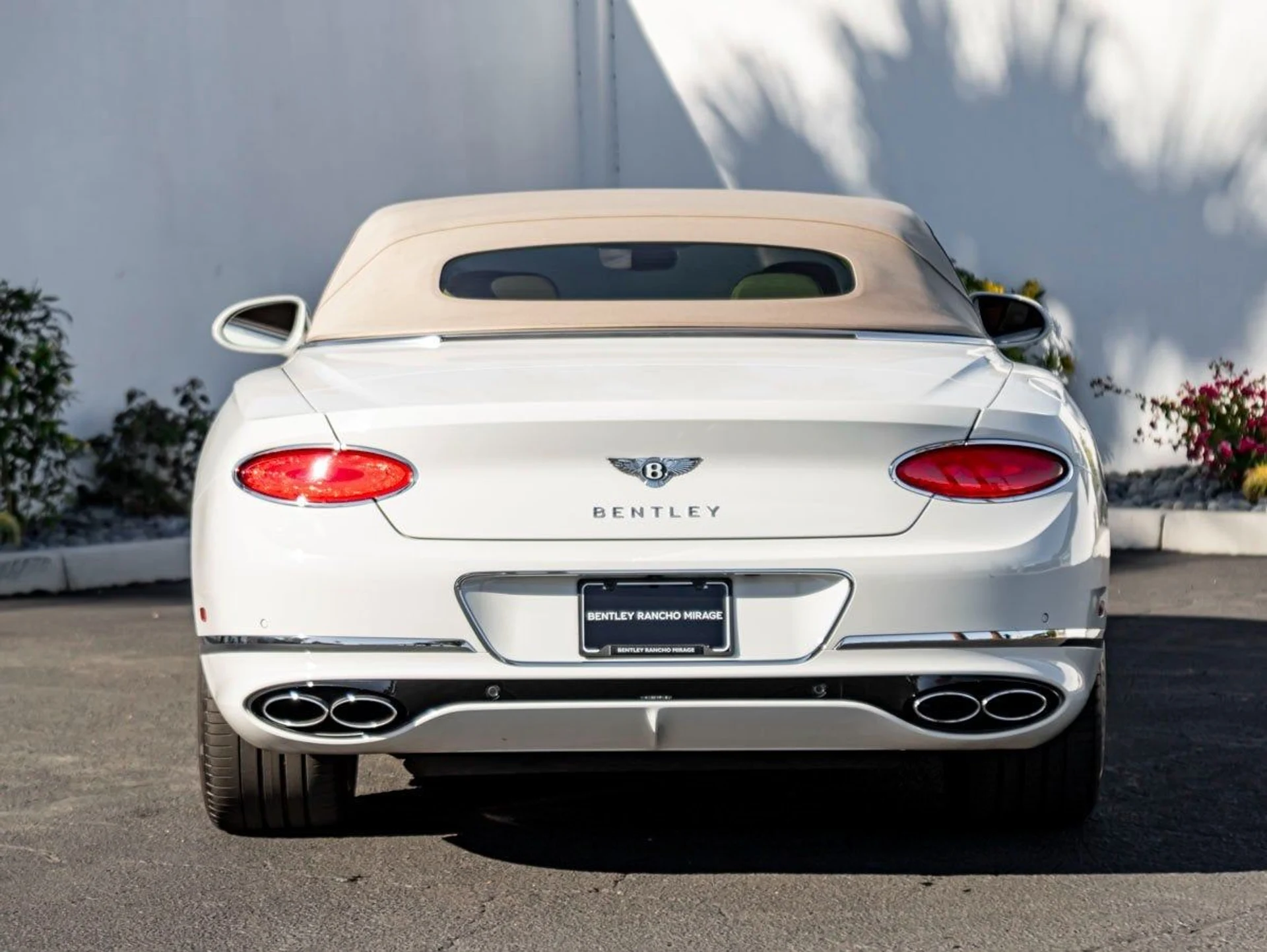 mph014_3644844001_15_2a45fba442