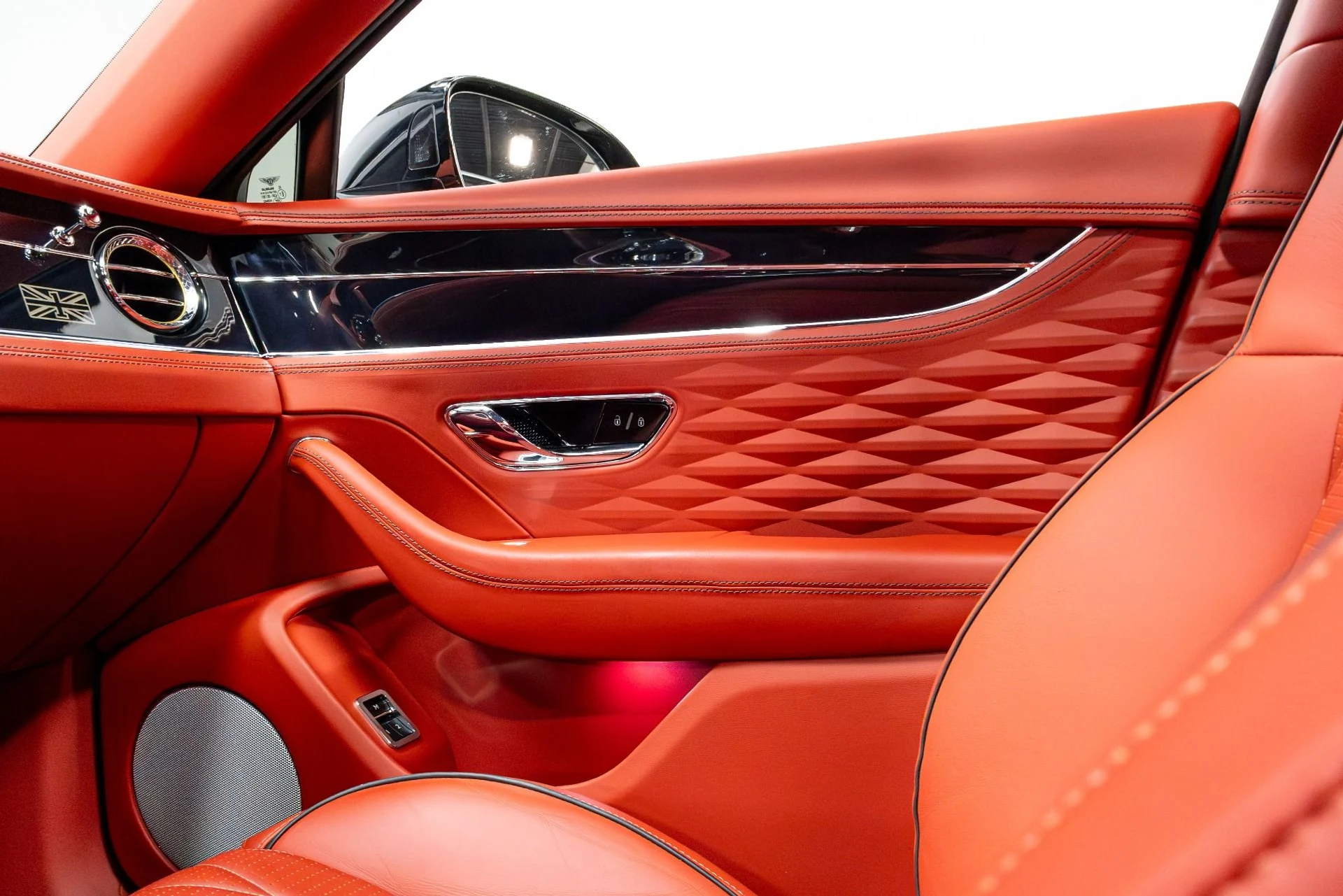 mph014_3662714412_Used_2020_Bentley_Flying_Spur_W12_First_Edition_1774462936_0646268802