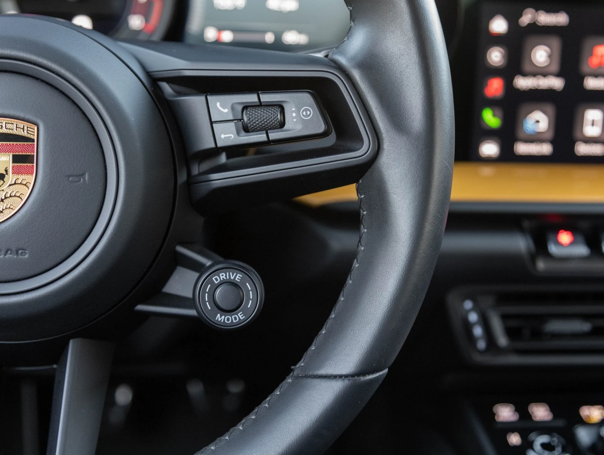 mph014_3670678672_15_58f75a6edd