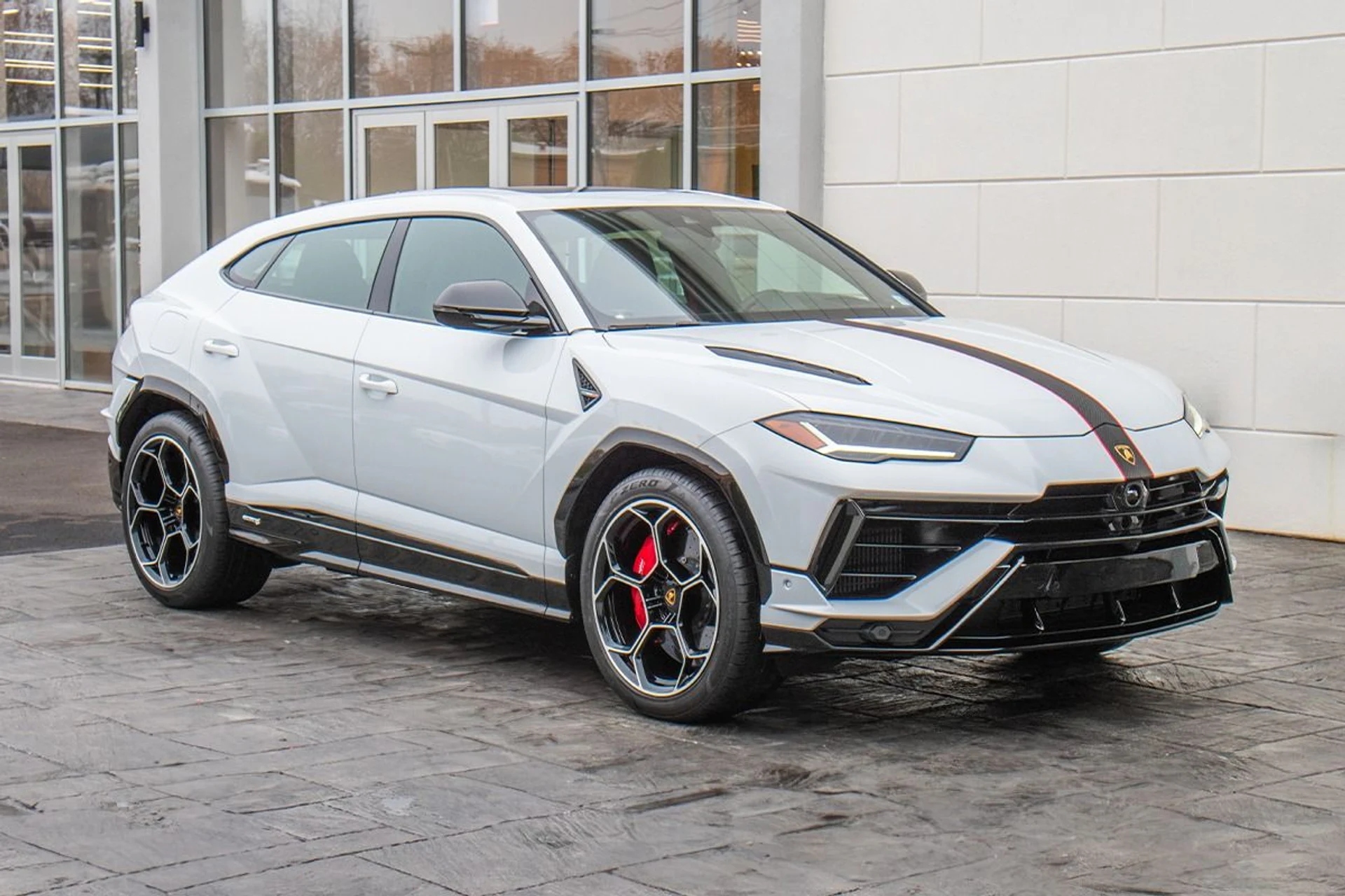 mph014_3673041208_Used_2024_Lamborghini_Urus_S_1736004526_09a3fd556b