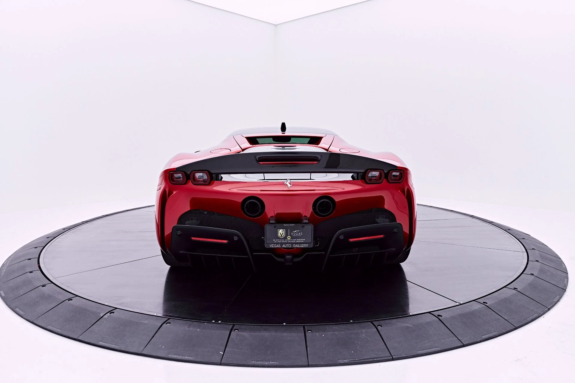 mph014_3675843058_Used_2021_Ferrari_SF_90_Stradale_Base_1782197755_abc6cd90e4