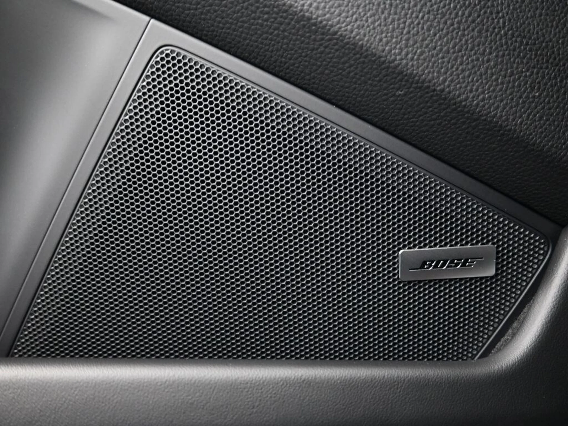 mph014_3680884807_1d6474a9e4fe1143dc6d9c63a1ec00c4x_78f94f81f9