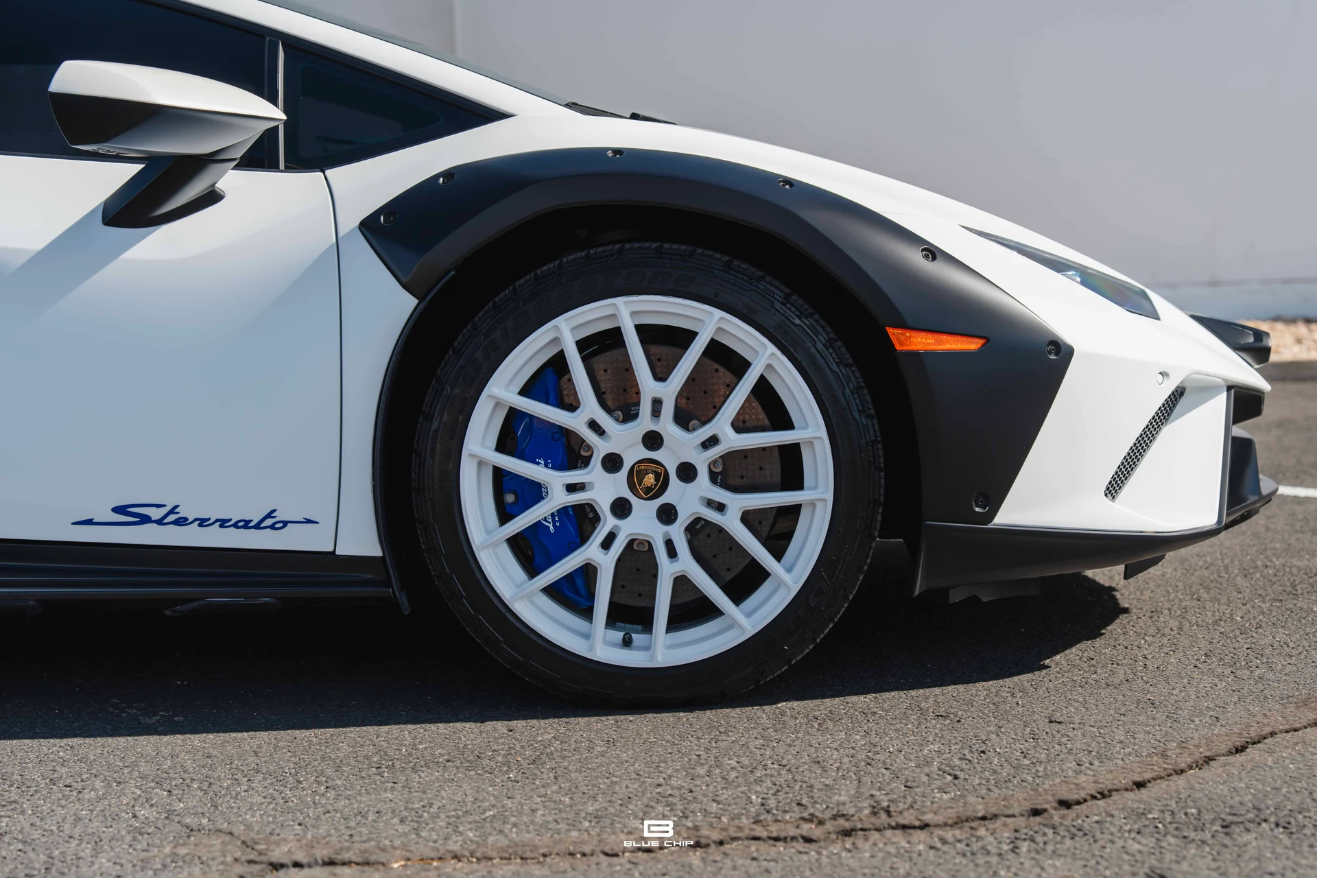 mph014_3687455383_6a31cfe4ca89ec5edd9a6258_2024_Lamborghini_Huracan_Sterrato_15_2c00328c47