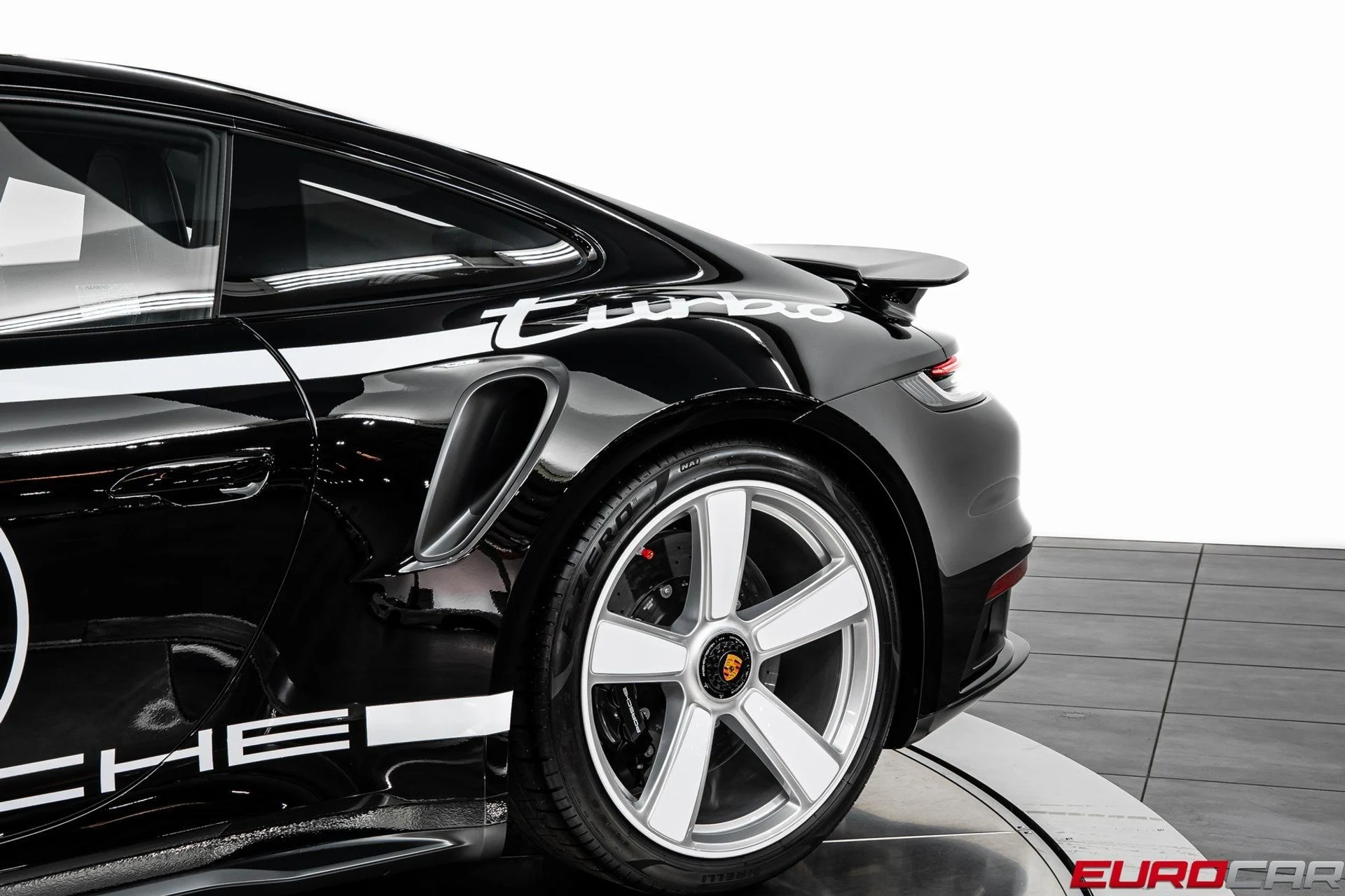 mph014_3699676198_image_15_3c7dc0bcf8