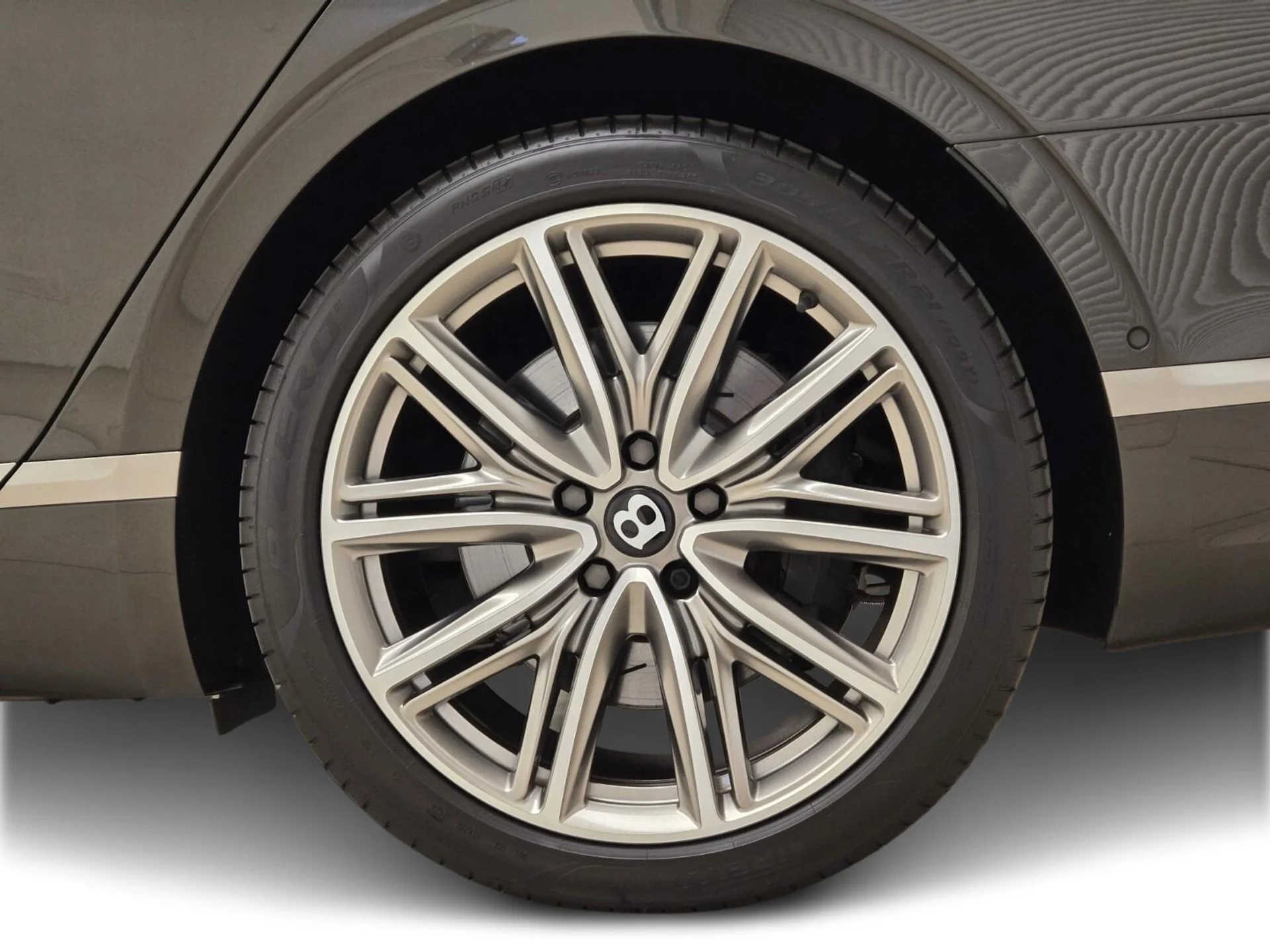 mph014_3710371580_Used_2023_Bentley_Flying_Spur_Hybrid_Odyssean_Edition_1777355022_f72a9a7d79