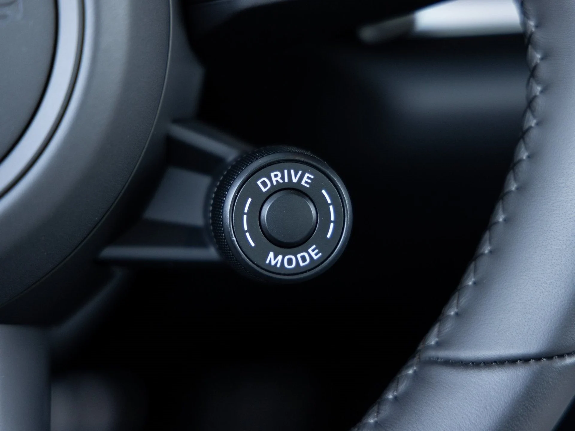 mph014_371037956_15_511900d8cb