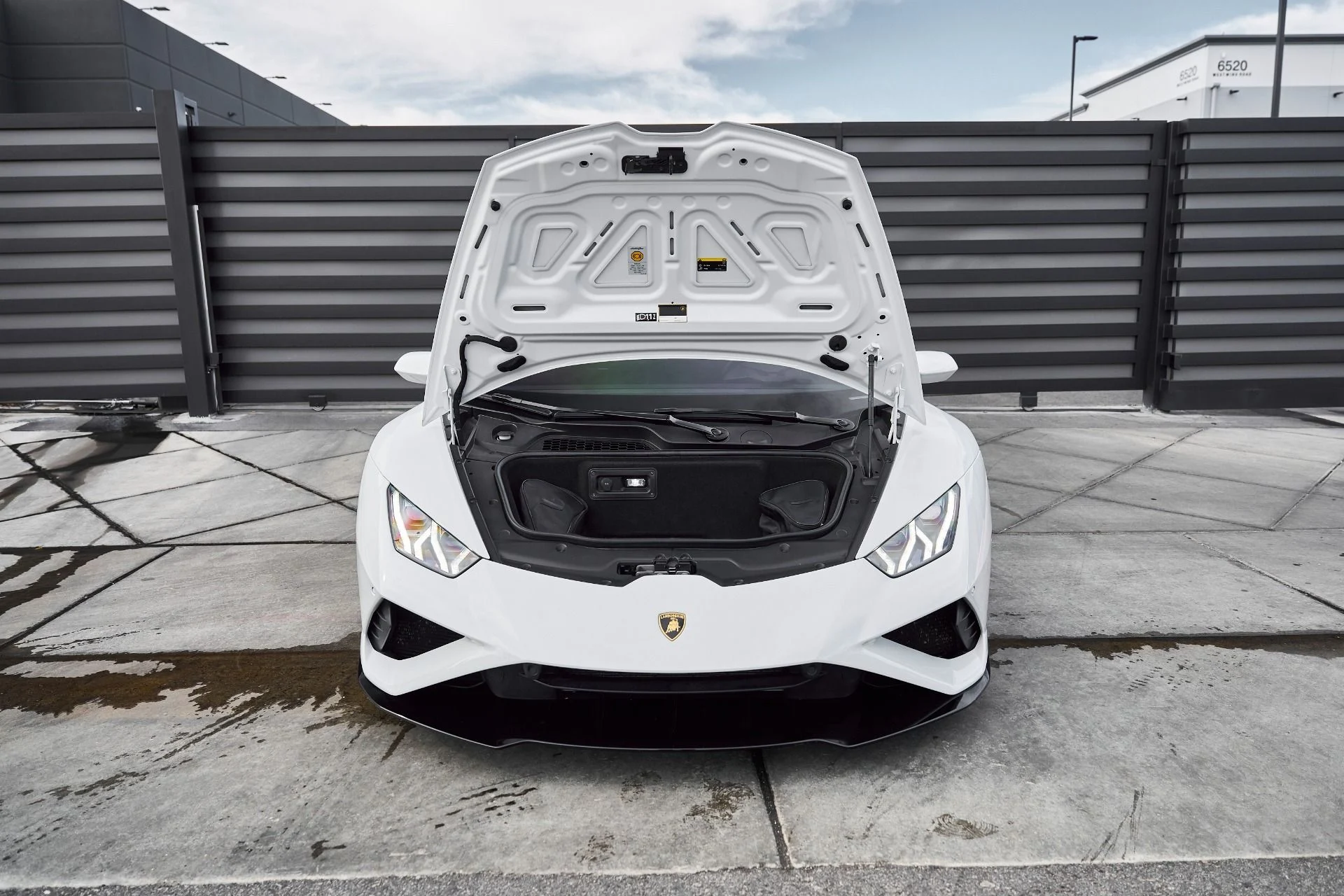 mph014_3712662252_Used_2020_Lamborghini_Huracan_EVO_1768438569_0f6b2e4802