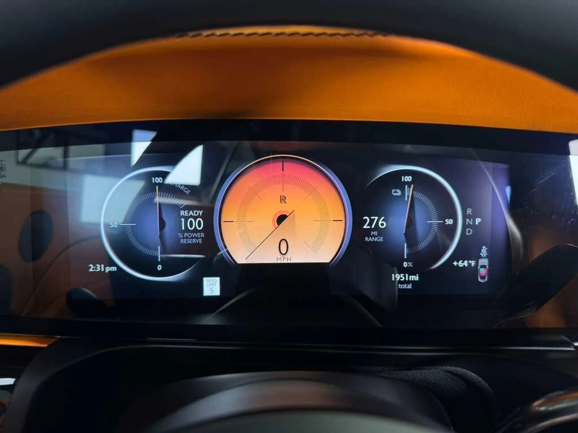 mph014_372129973_bd750f212c589541b1bf8699b44fc44c_370b780096