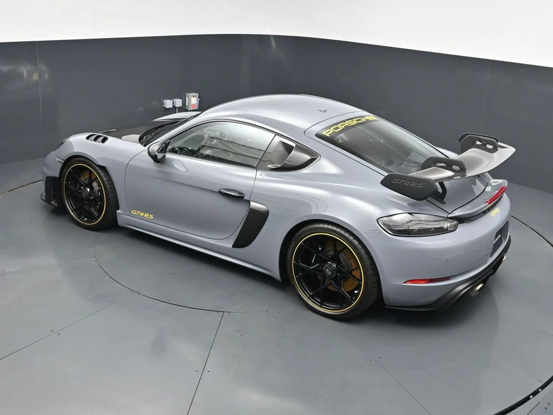 mph014_3725459745_eb8f1cab5eb63040eb54951fda3737f8x_eb5ab85874