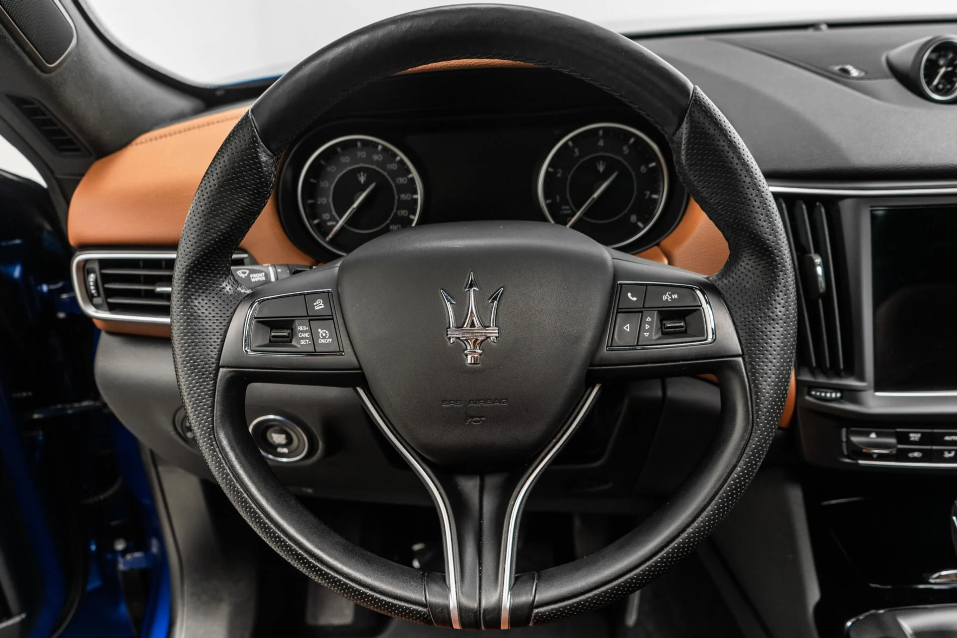 mph014_3726725250_Used_2022_Maserati_Levante_GT_1756225683_914b38aad1