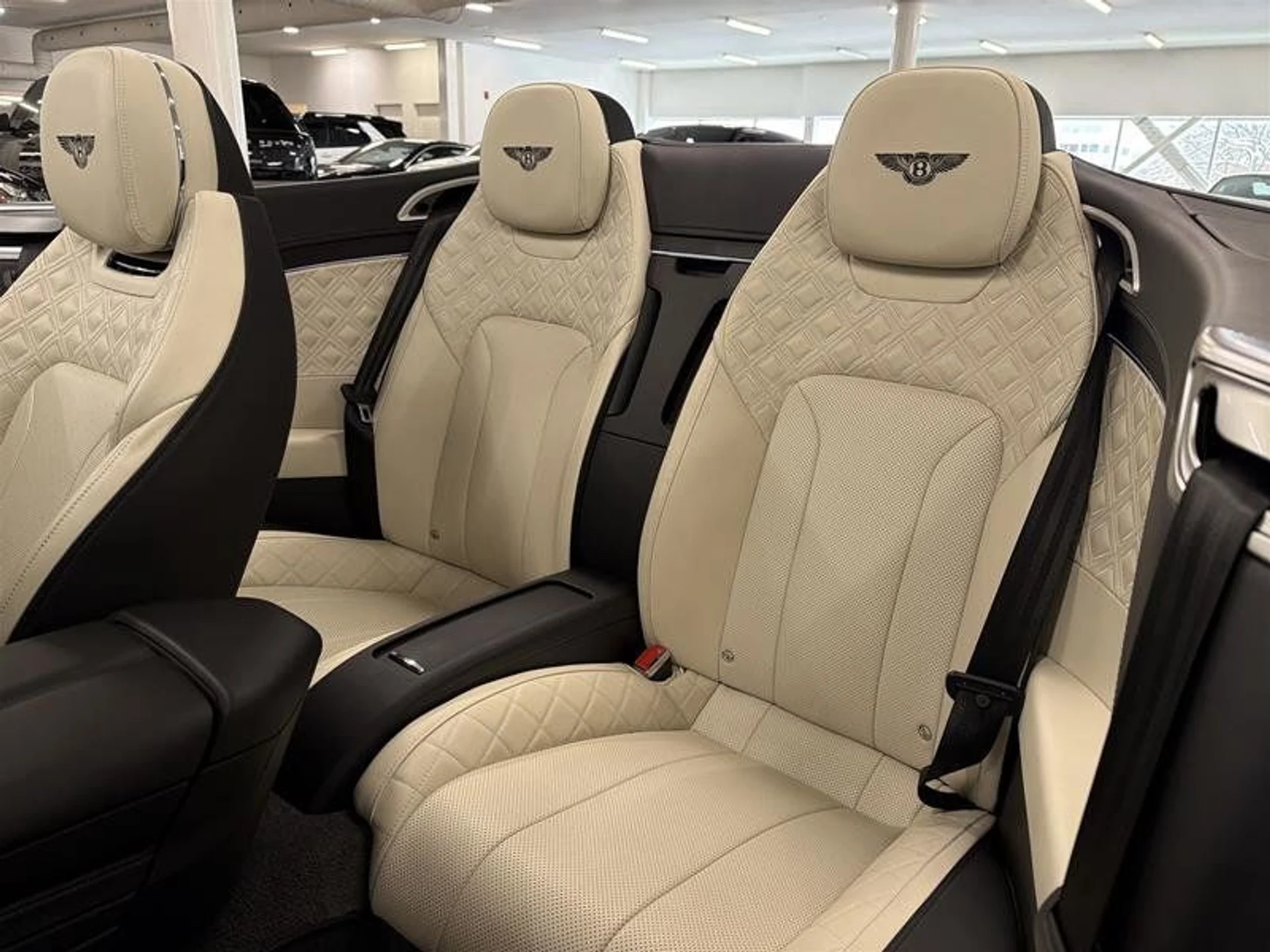 mph014_3732854147_37983974_07477_jazk5nrt_982a1a6ff2