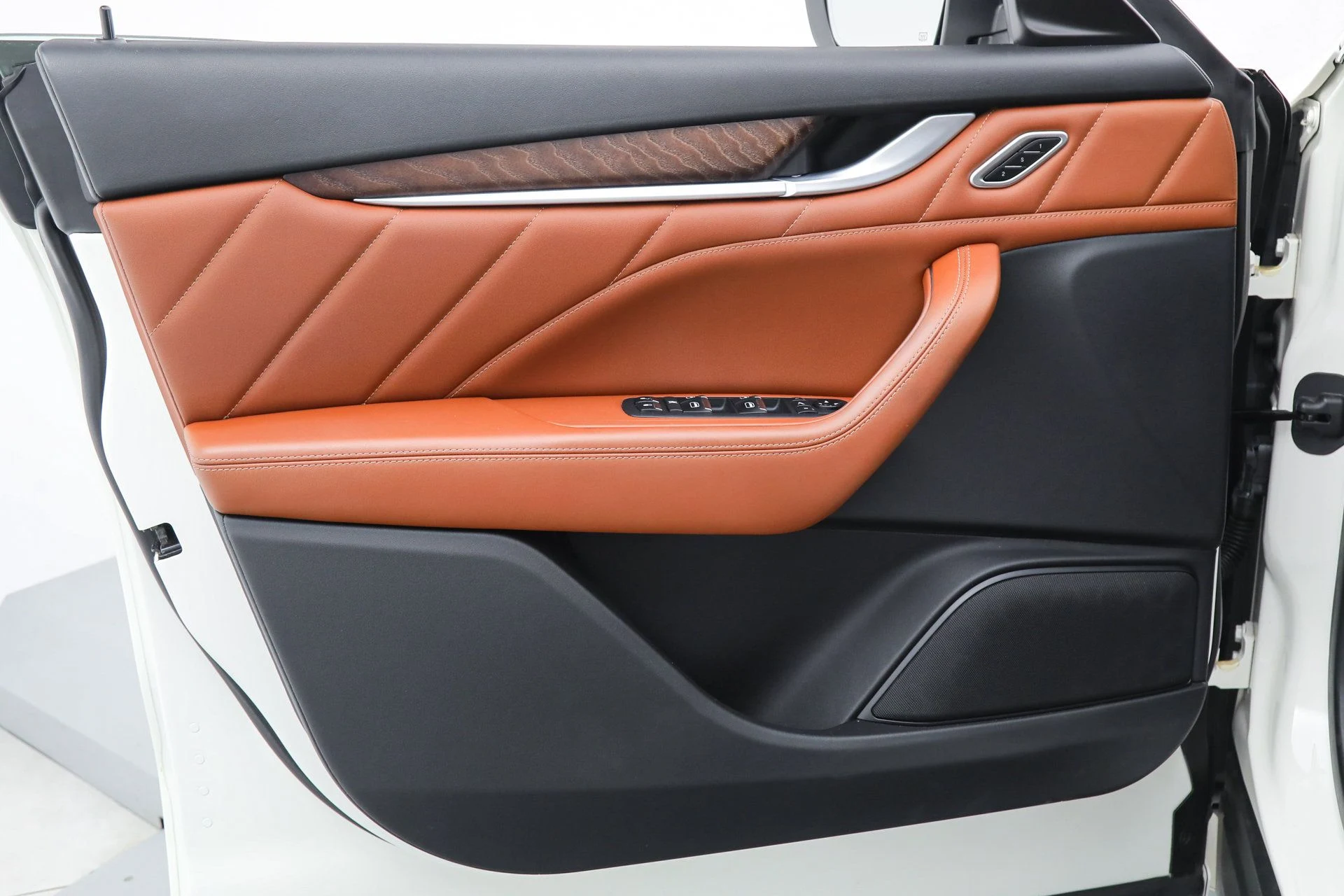 mph014_3740965034_fdb114a423dc7c2c3f99d4a321fd05ad_e2a26d5a99