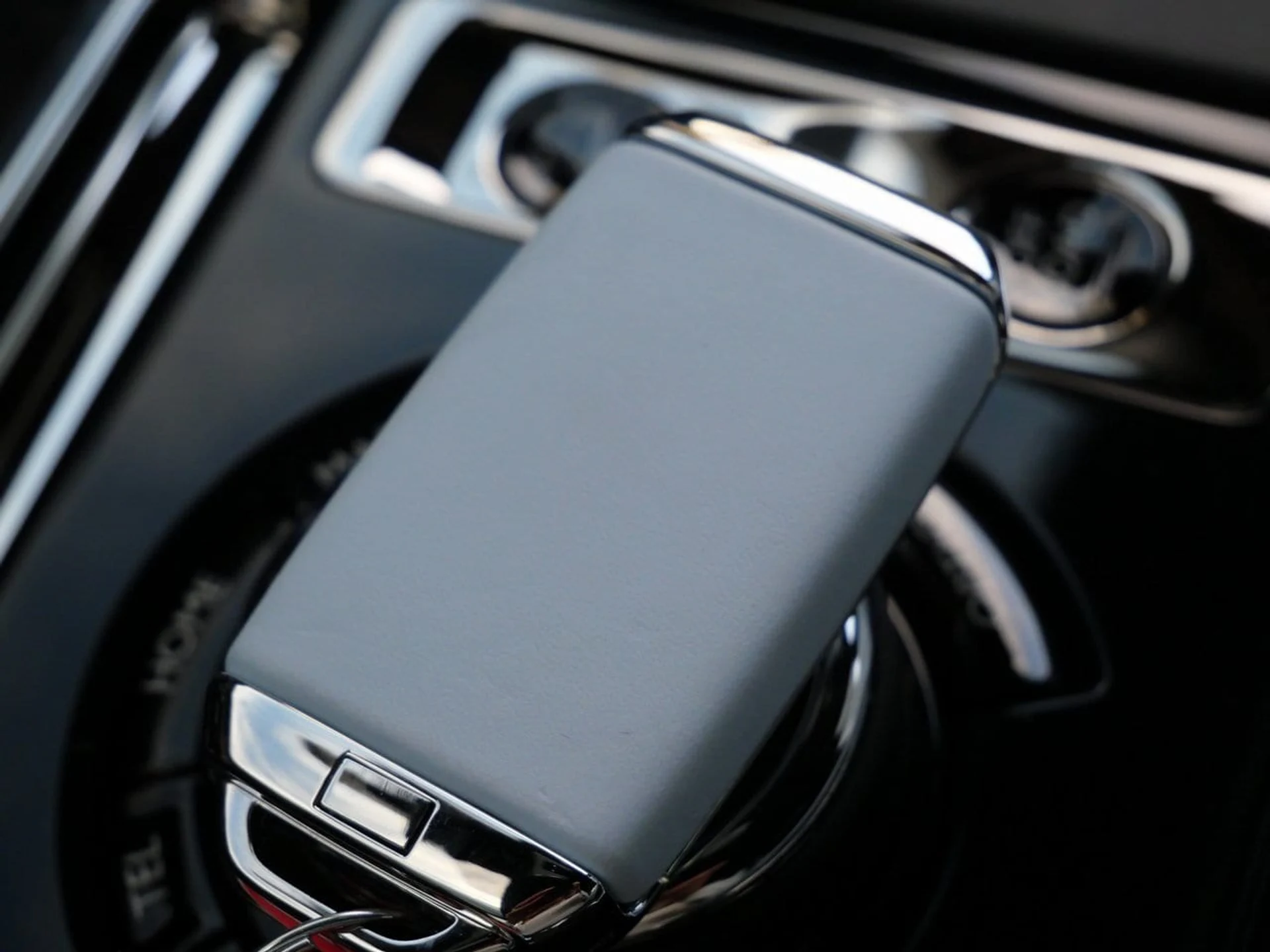 mph014_3741628887_f1f5e279deca5ade31b0e5e5d5dd4028x_35b21d712e