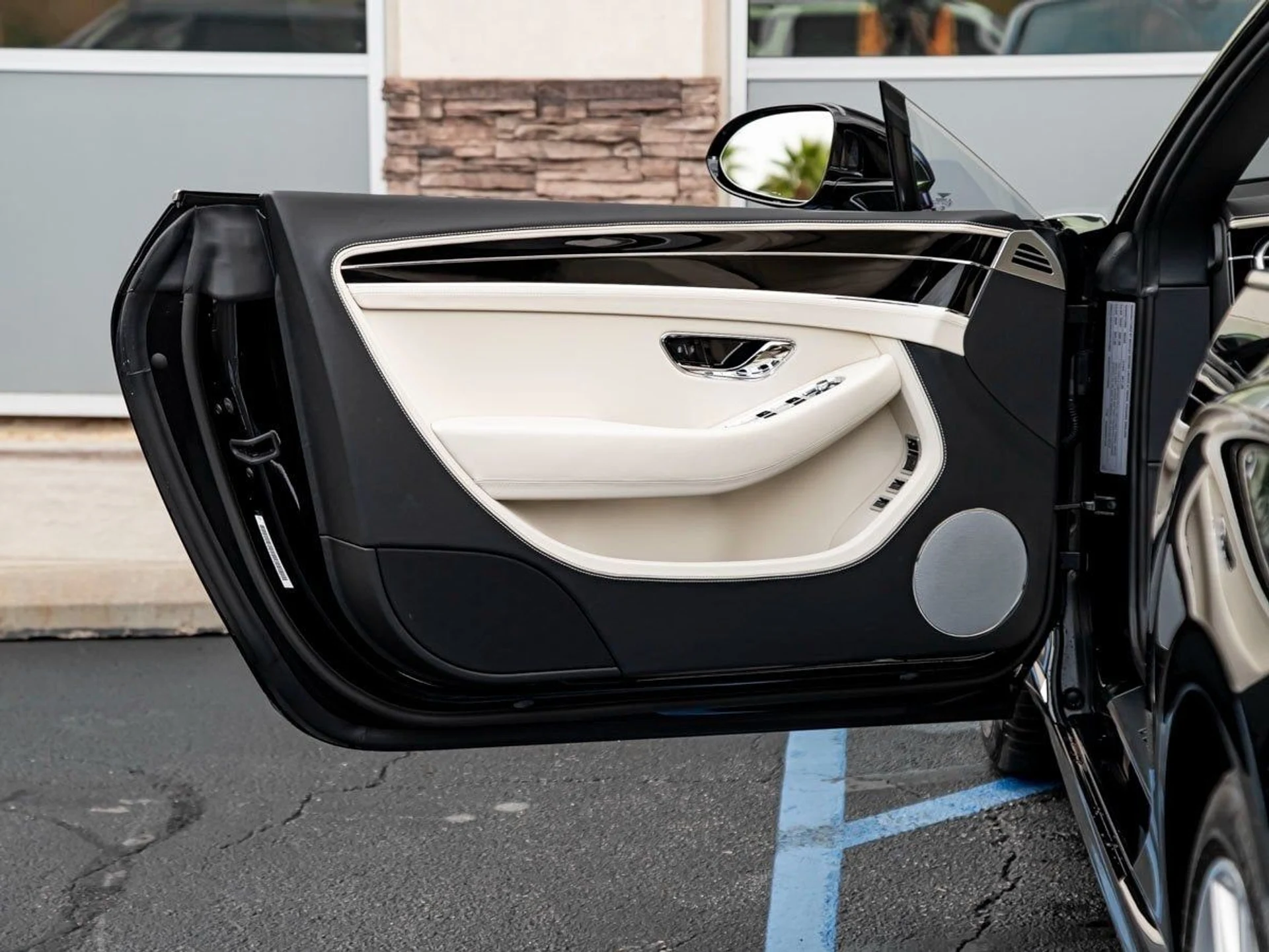 mph014_3746535034_15_b76a6685b9