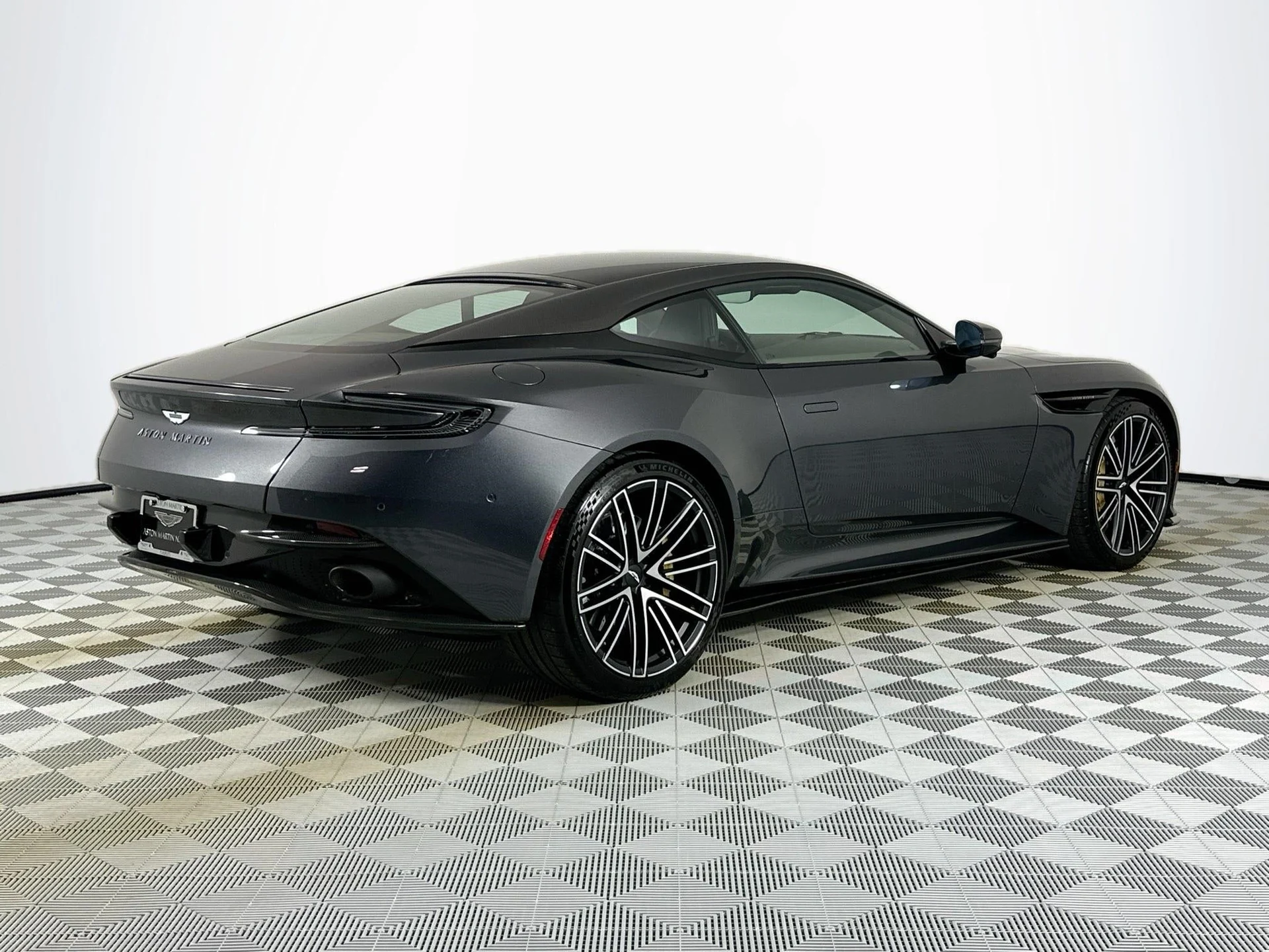 mph014_3749464237_15_e5782ffe28