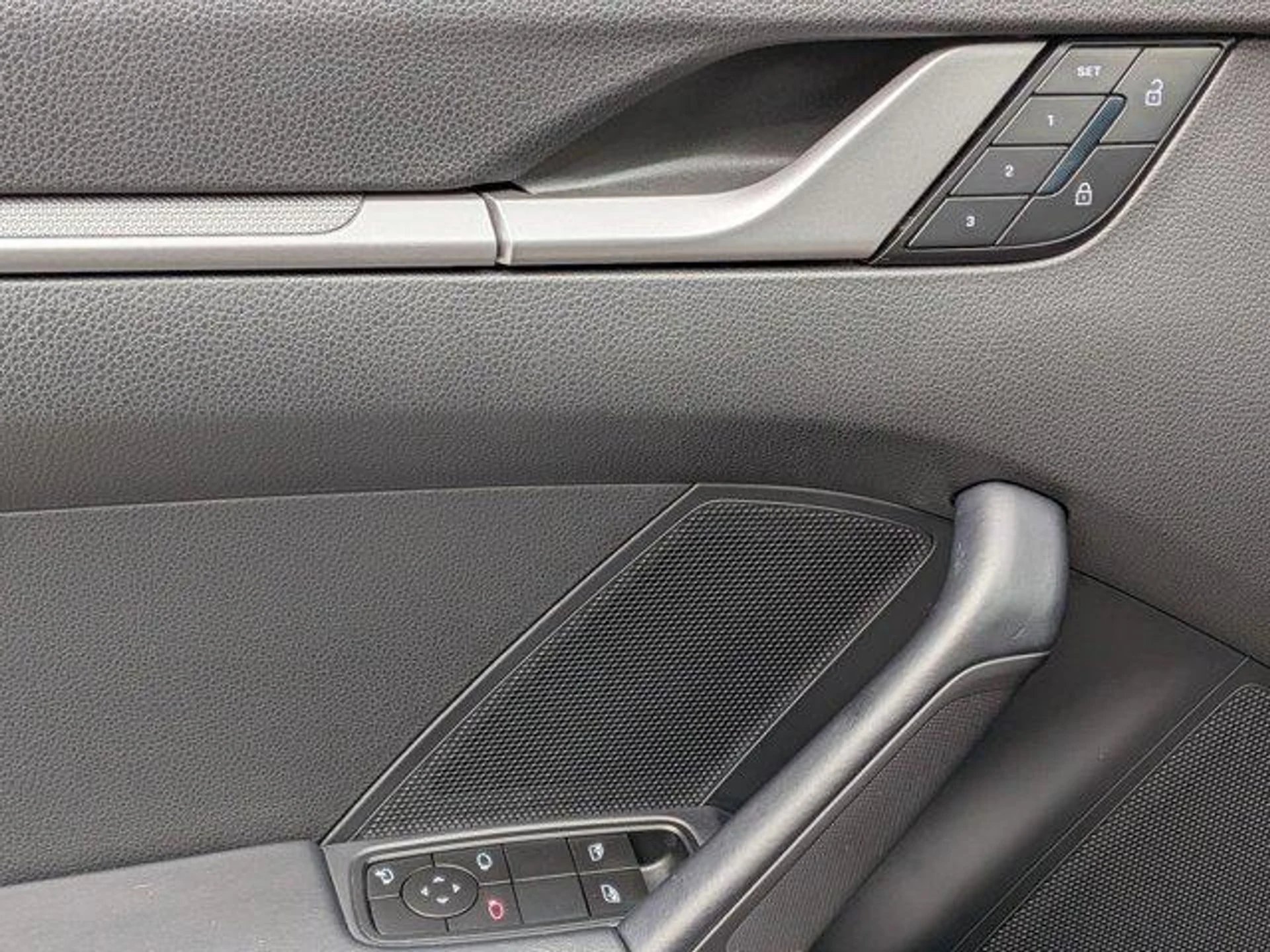 mph014_3753583391_n_P96l_O5h_EEF_Pmy3hwngut0b_P8ew_9d582d6fe3