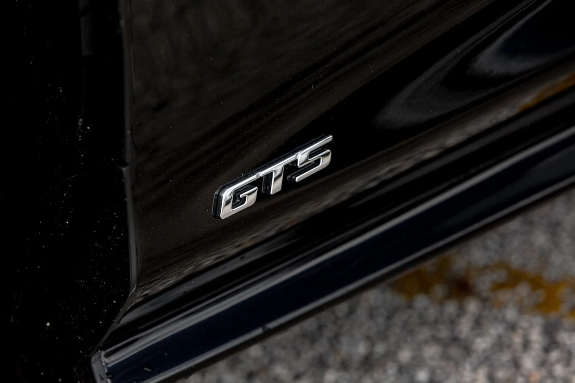 mph014_3757629156_452_p15_l_0cc4838217