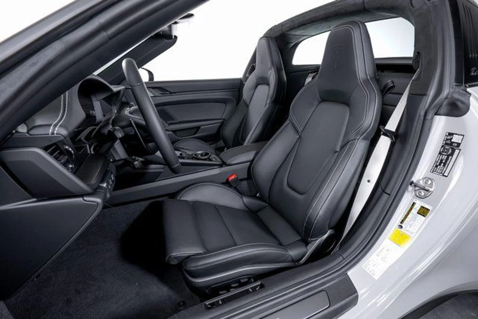 mph014_3758190898_271d2e4c38e9497bb425f85ebf0827adx_9d89780c19