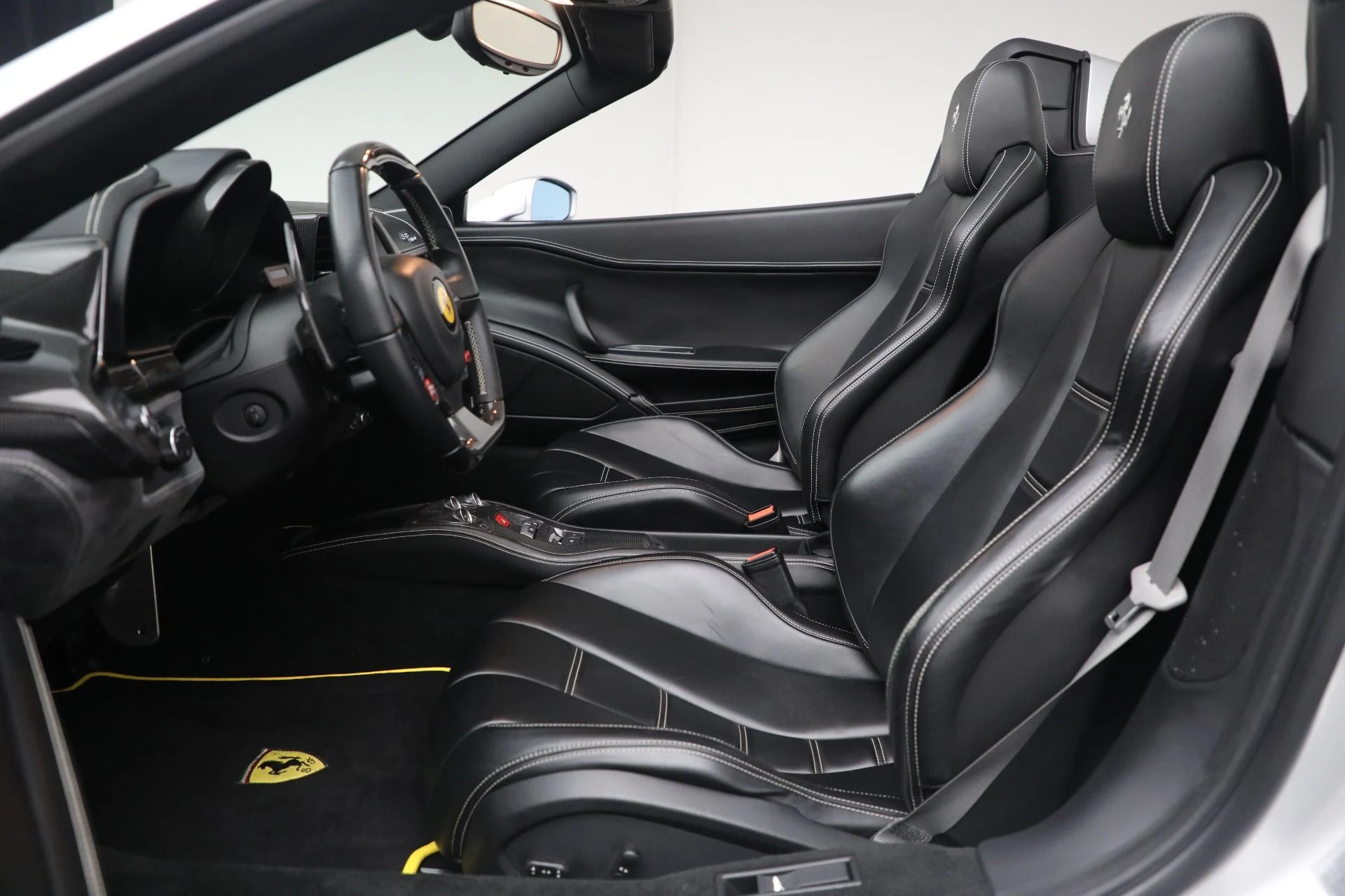mph014_3766834471_Used_2015_Ferrari_458_Spider_12d4fa9a67