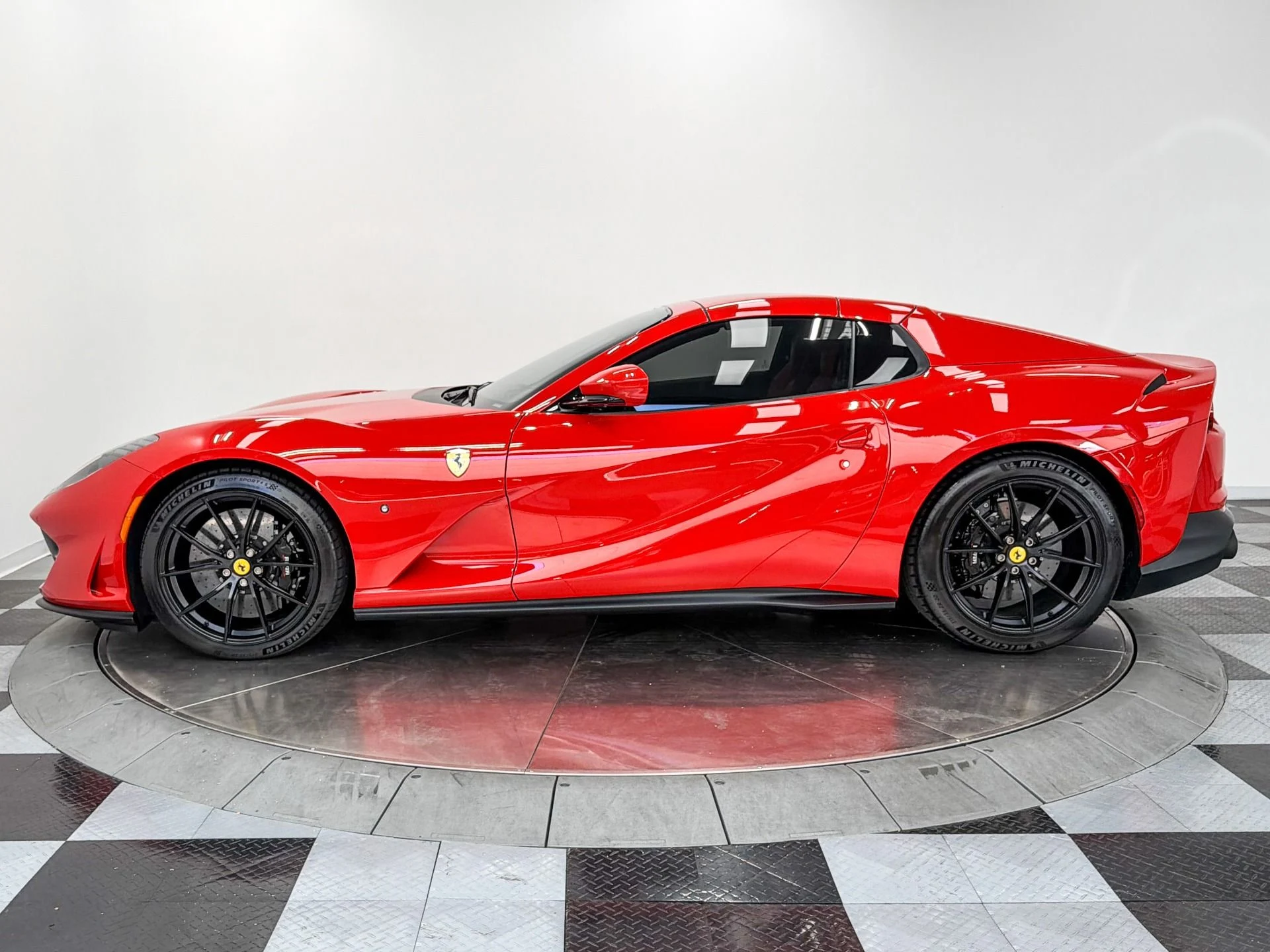 mph014_3767518361_Used_2023_Ferrari_812_GTS_Daytona_Seats_Interior_Carbon_Suspension_Lifter_1781810794_c0e87d6e4e