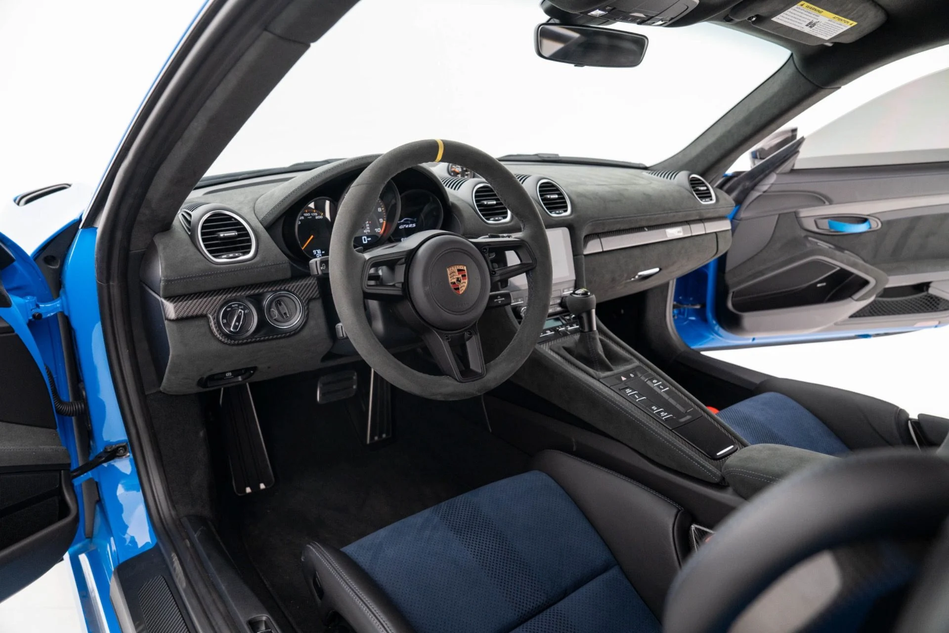 mph014_3781798469_Used_2024_Porsche_718_Cayman_GT_4_RS_1775171225_42a23a8670