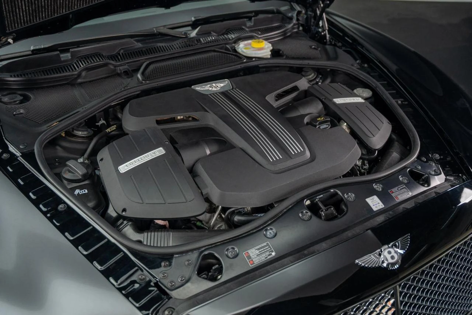 mph014_3786676380_56a80f910d6cefb846e9c17e2068c332_08e00faa11