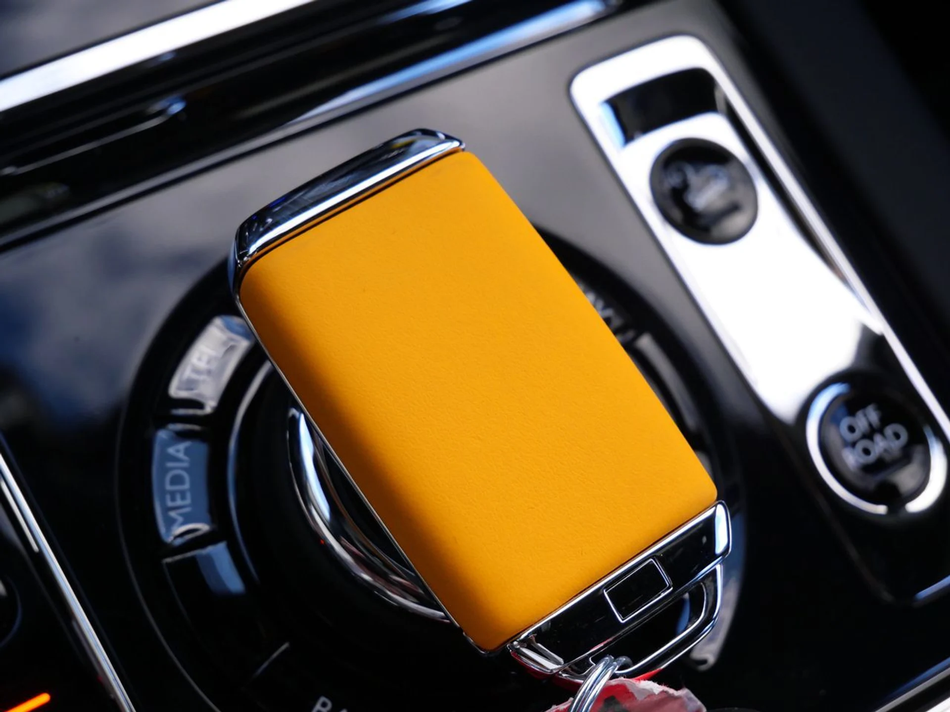 mph014_3794697271_ac32aeae576eddf6660d62923764ac52x_0a61518400