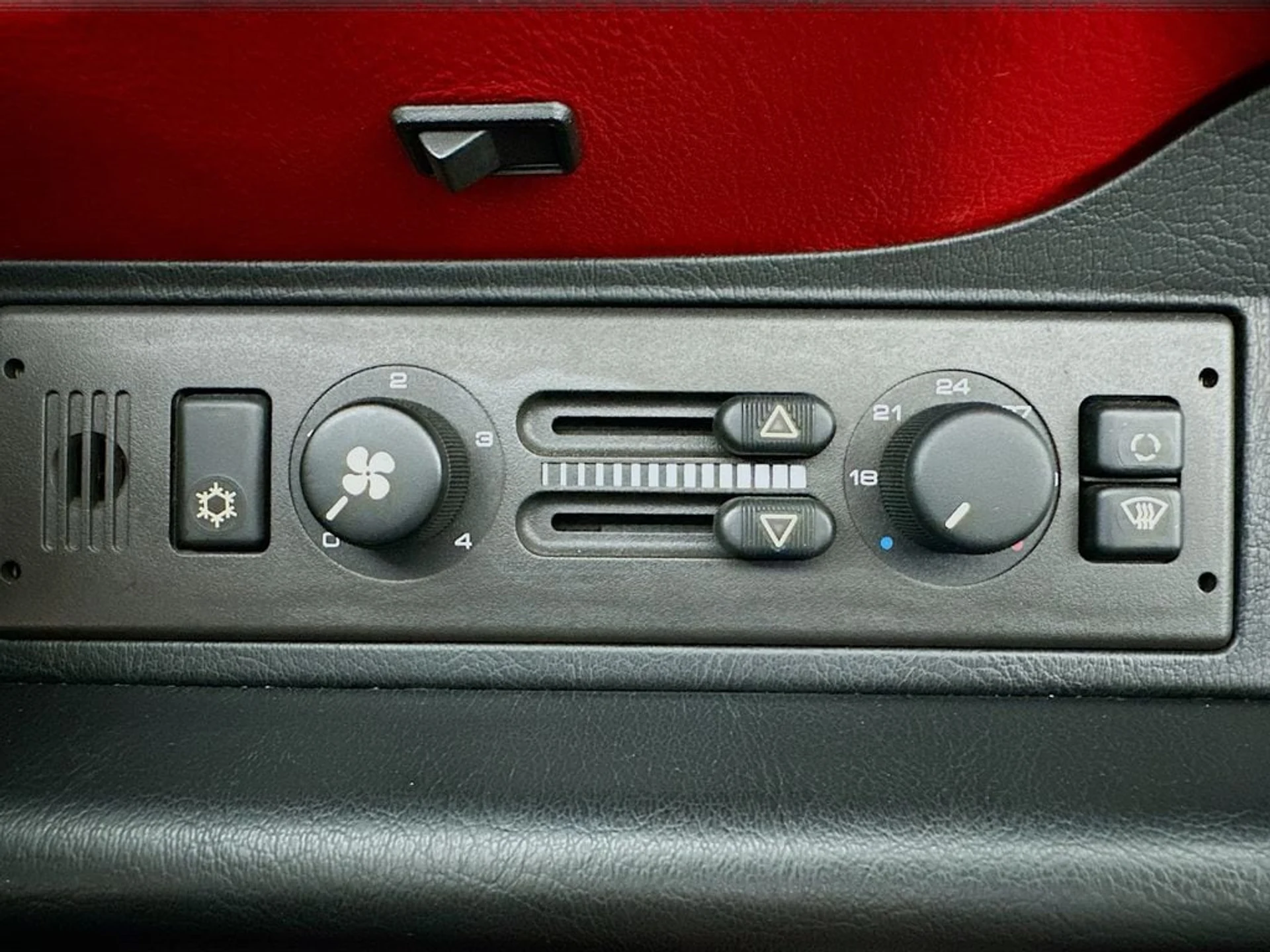 mph014_3794725755_4d7057671ea0bd46b7253d46ea26363dx_21a53ccde2