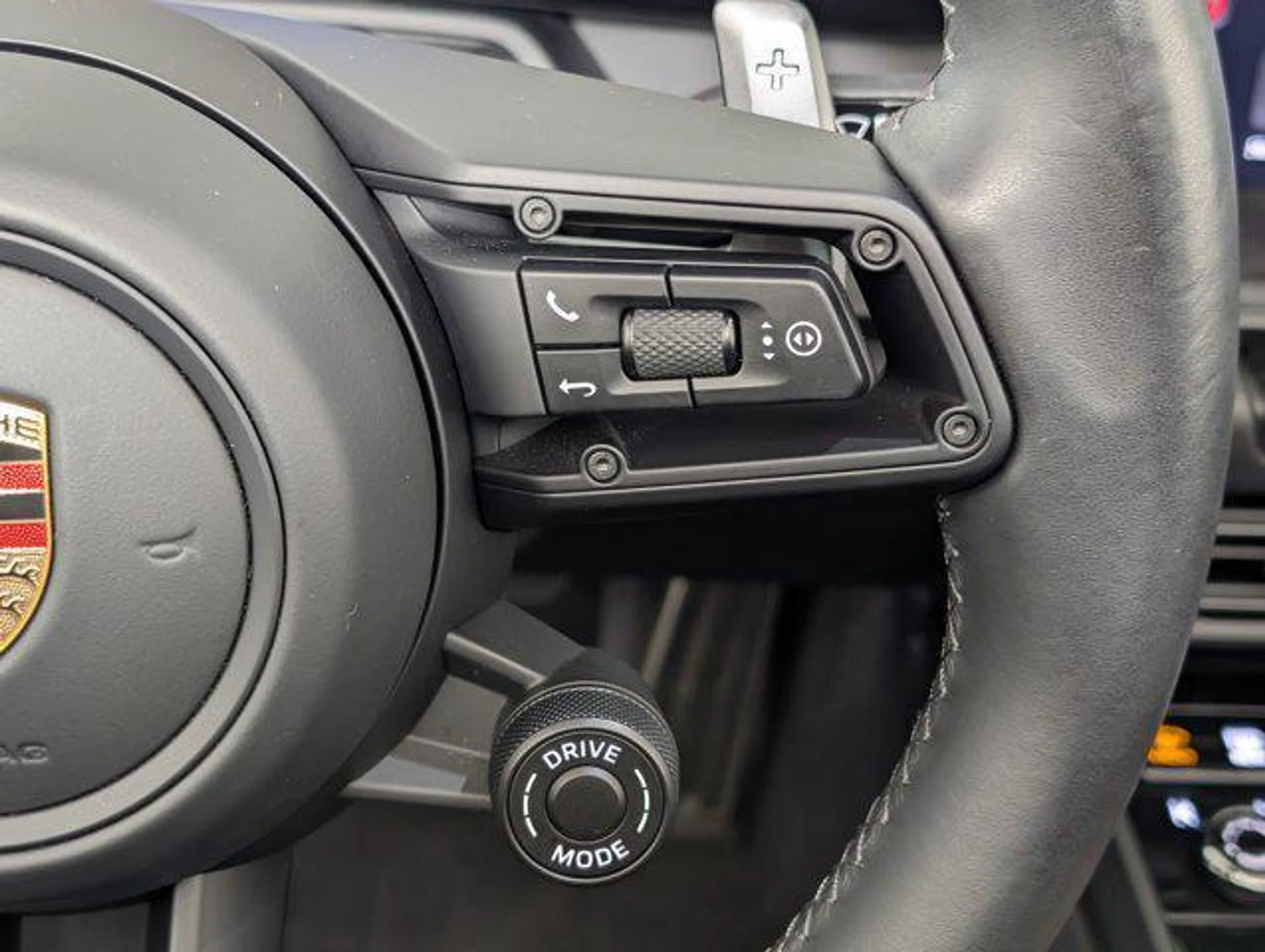 mph014_379487258_v_WAUW_73_Td2_N3w0ie_N4c_Okr_XH_Ds_A_c351bd1df7