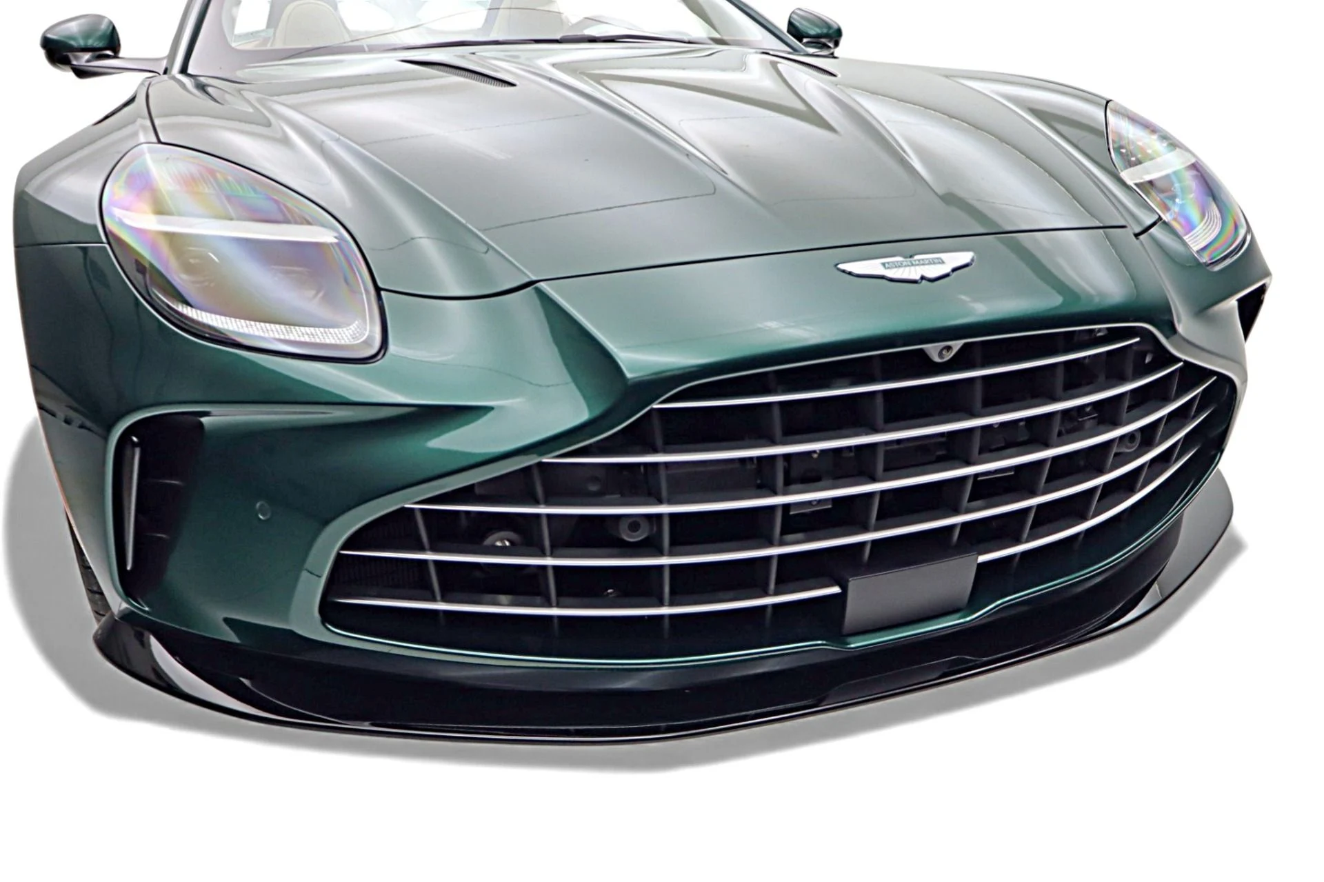 mph014_3802911272_New_2026_Aston_Martin_Vantage_Roadster_5db1520111