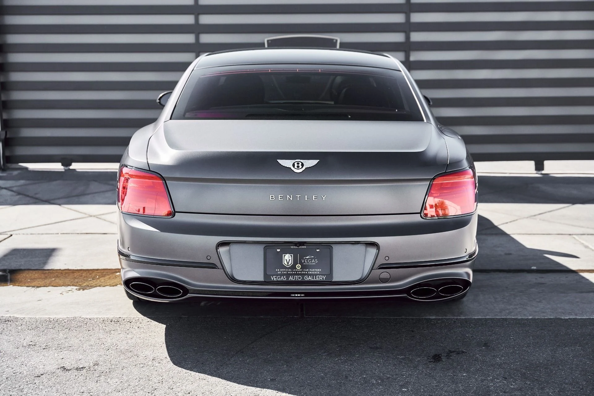 mph014_3803270987_Used_2023_Bentley_Flying_Spur_V8_1773280629_32b7301050