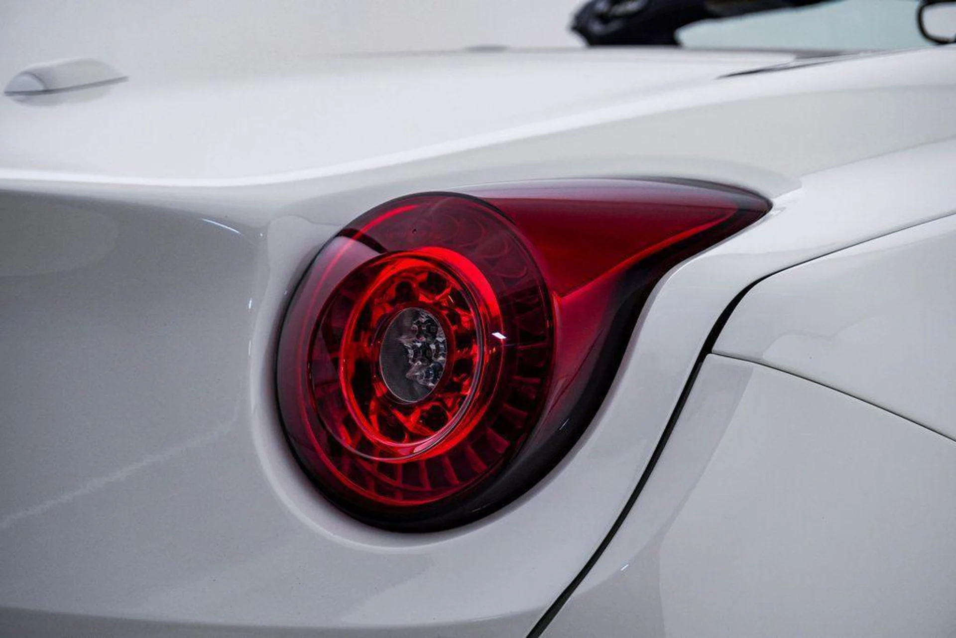 mph014_380607389_R_Tamqs_MF_Wg_JN_0_X6_FSLU_Cv_Po5_E8_120558c808