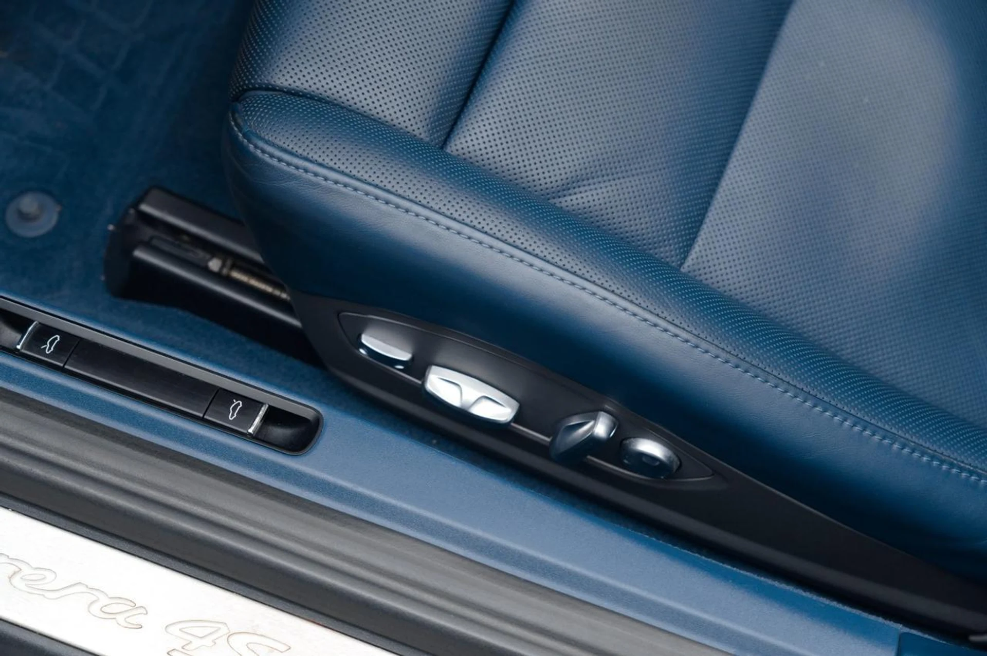 mph014_3830709314_5079d7ee5f564bfddada671ebb422e65_91397744bf