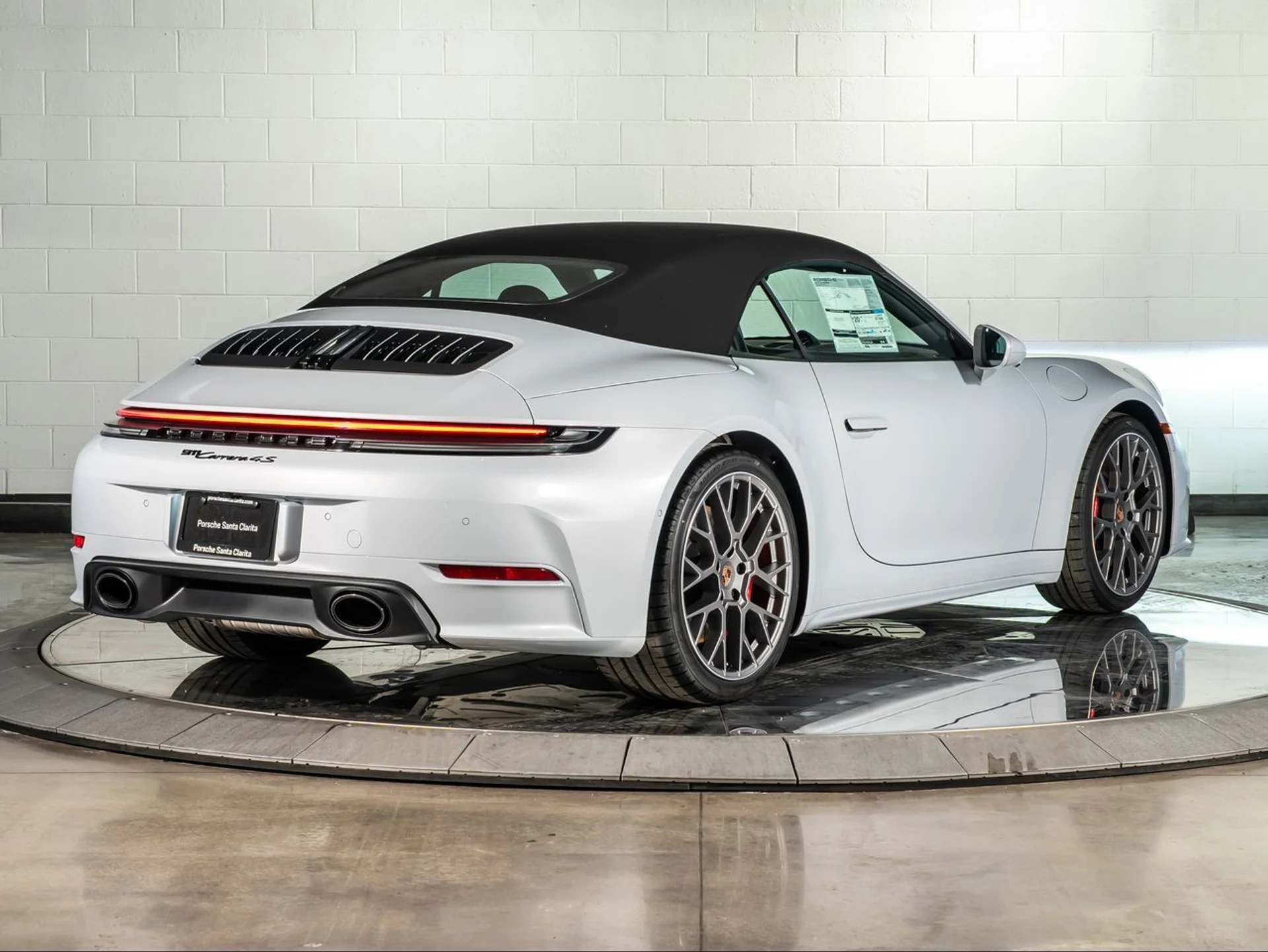 mph014_3832005958_fe498b2493bab4446030b0e9e07ba1d8_3773dd0750