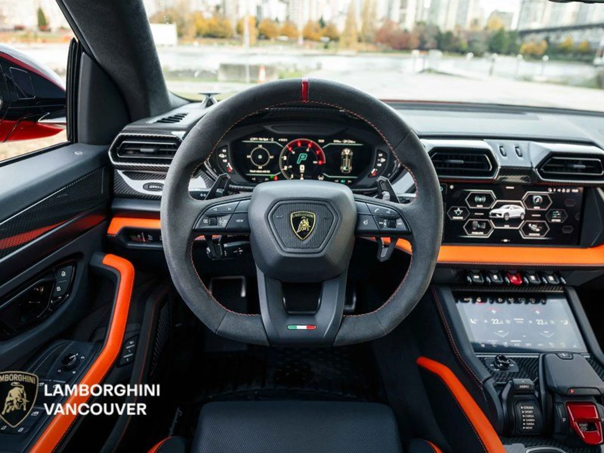 mph014_3832232585_38620862_02940_2025_lamborghini_urus_015_e94bd866e6
