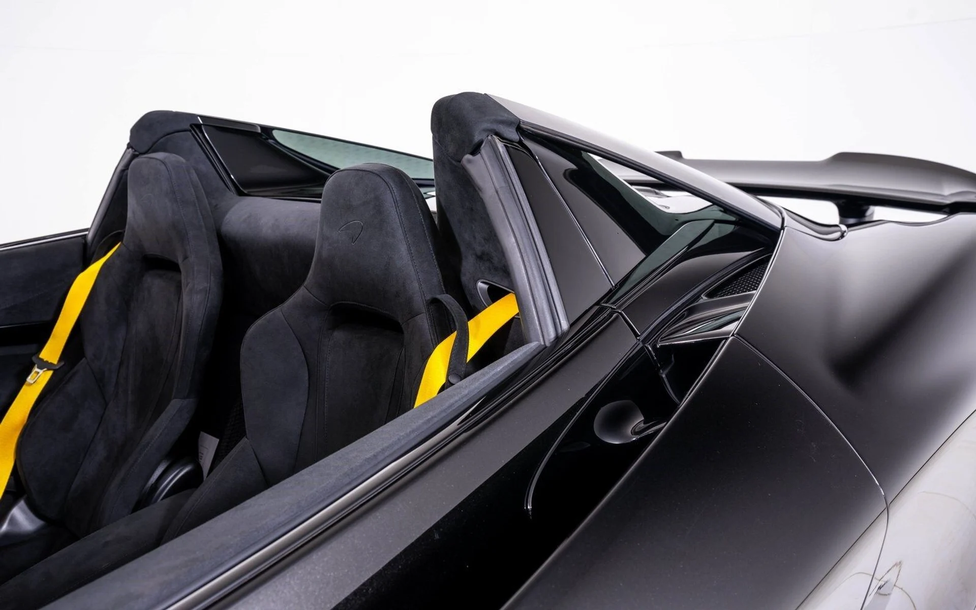 mph014_3836465921_04a2a6b8c1af3869ad0d6f3e6ed24c64x_3503da1427