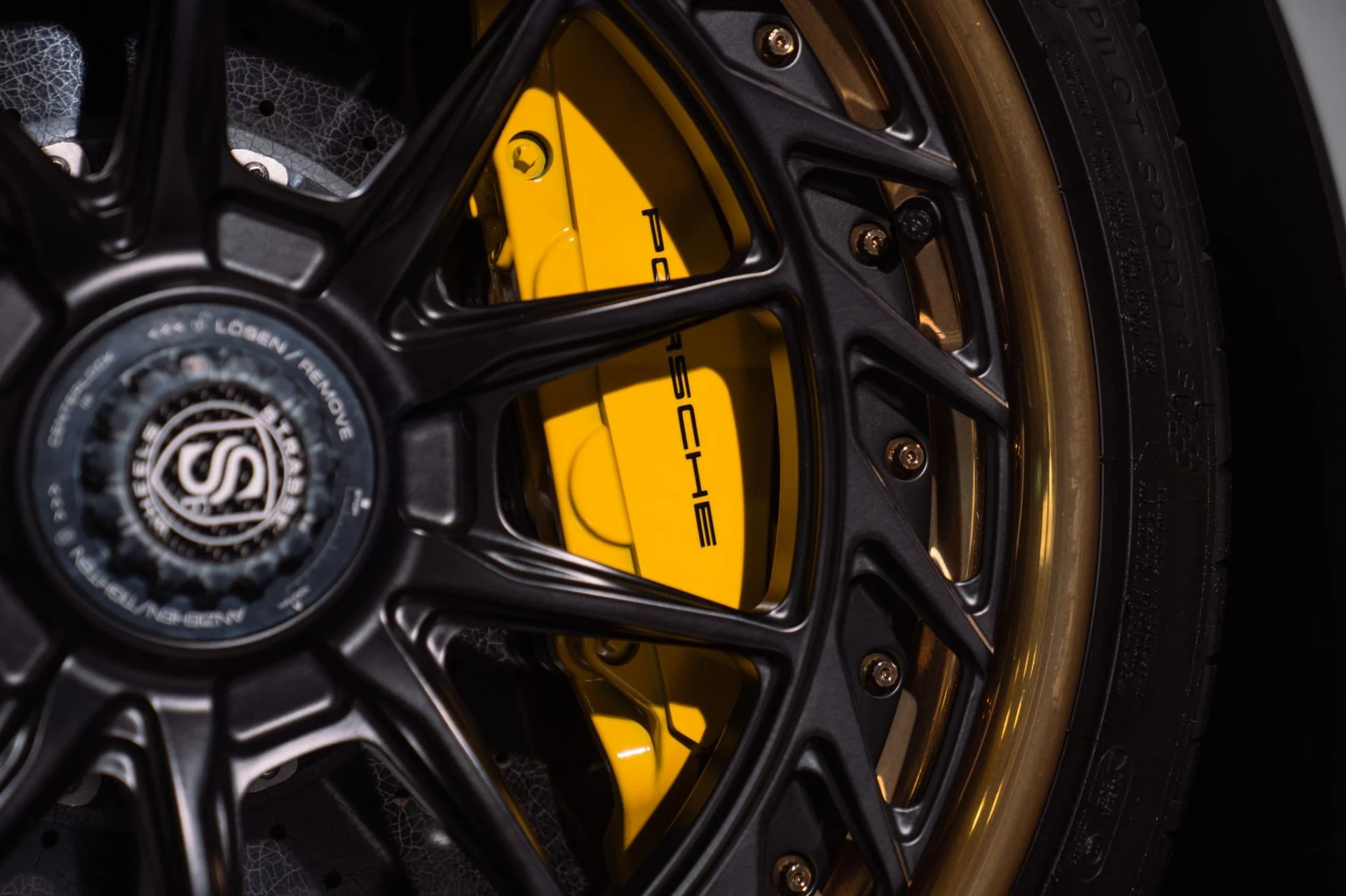 mph014_3836875468_Used_2021_Porsche_911_Turbo_S_237k_MSRP_Tasteful_Mods_1791833923_bebbd6fcb2