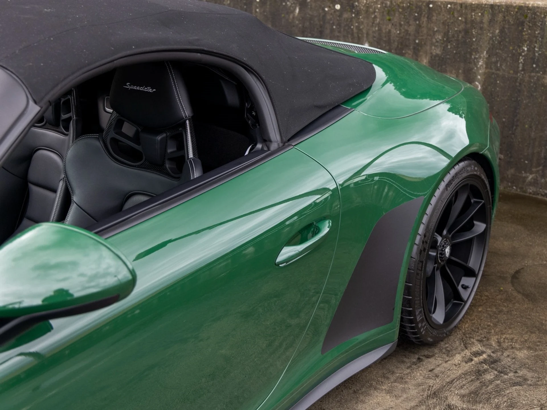 mph014_3839718805_15_5aa2339a56