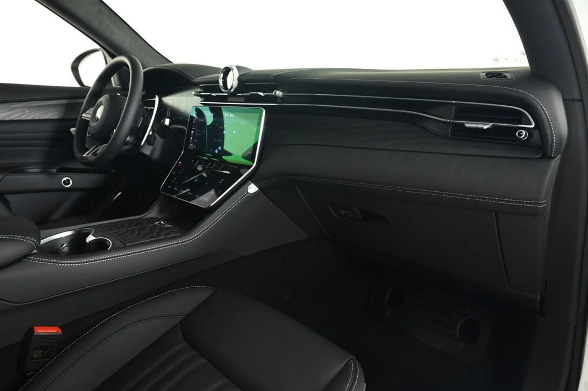 mph014_3840152110_new_2025_maserati_grecale_awd_11350_22886801_14_1024_29d0f6f5c5