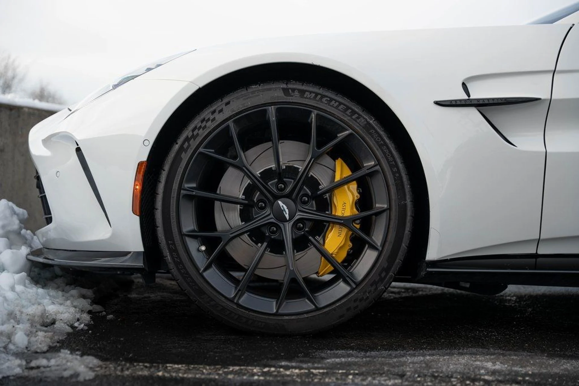 mph014_3846596777_image_16_6d25e2b520