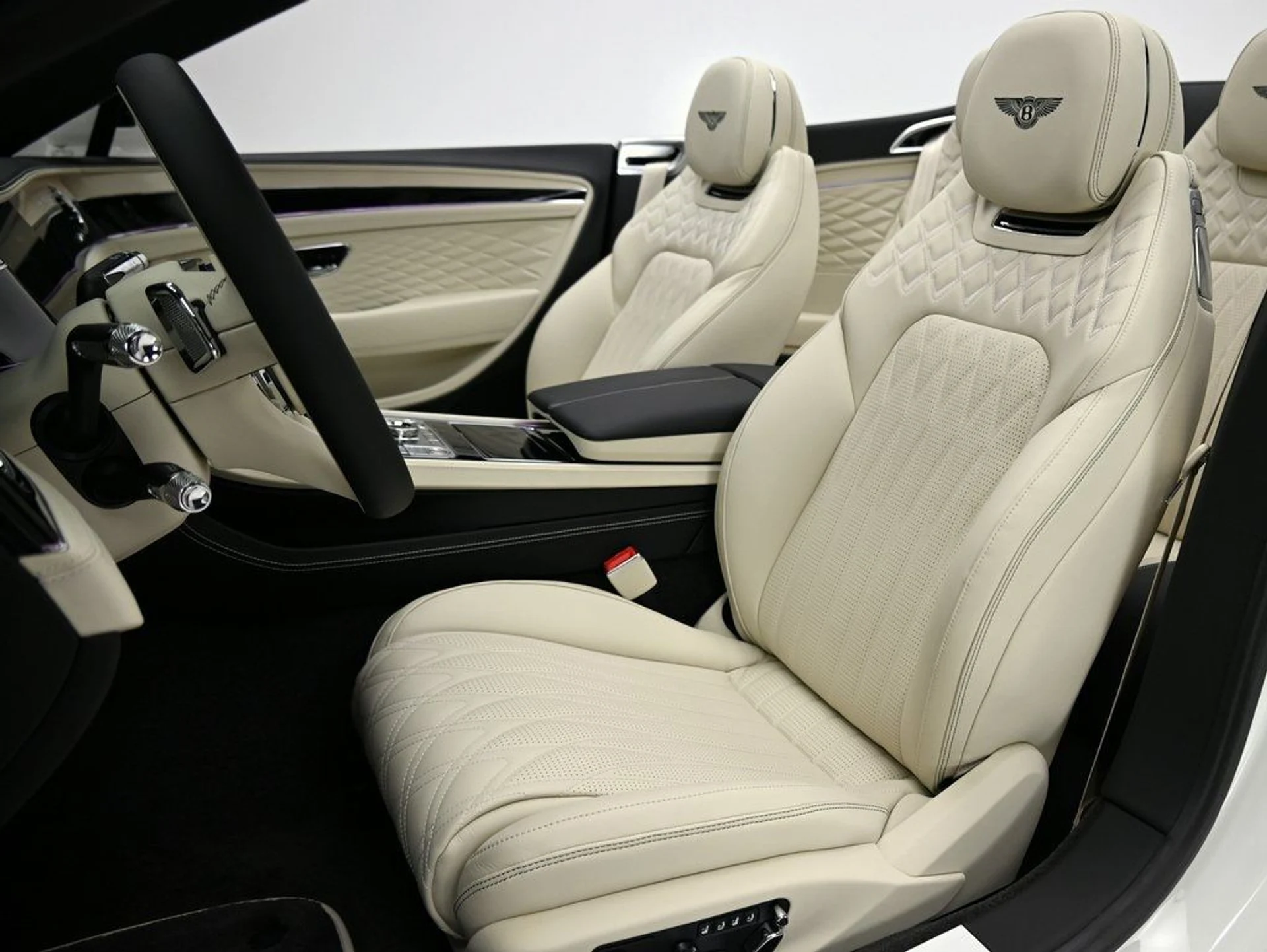 mph014_3849048447_58b4bcfde748cbde6864a502aae407d6_62cd53e732