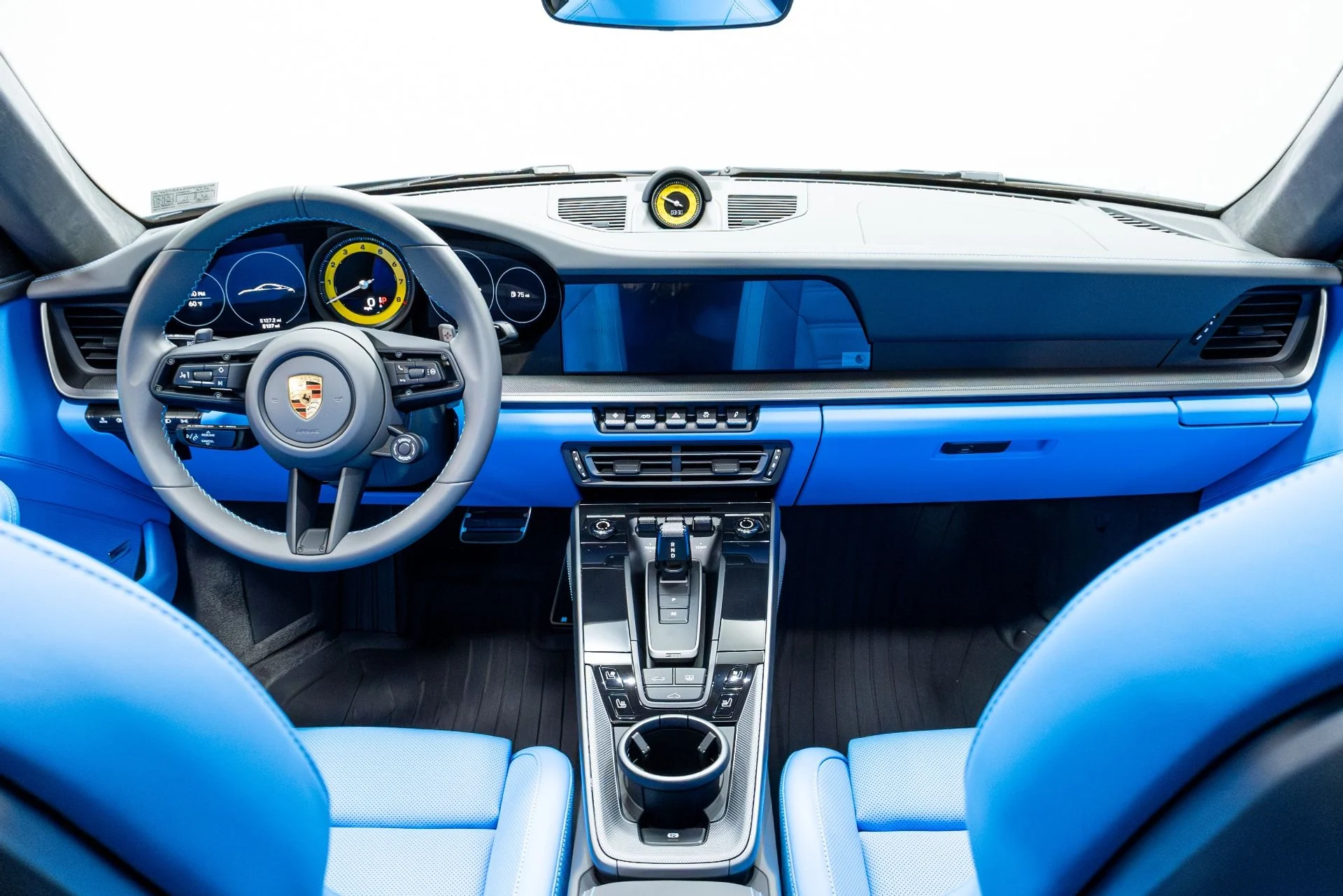 mph014_3849337544_Used_2024_Porsche_911_1774039779_94714794ba